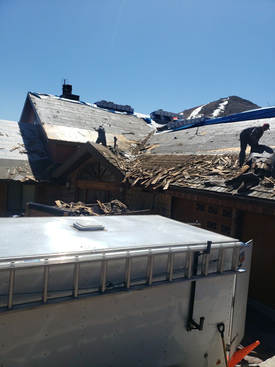 Residential Roofing Installation using CertainTeed Presidential TL by The Roof Doctor