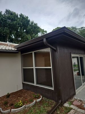 Seamless Aluminum Gutter Installation using Musket Brown Seamless Gutters in Nokomis FL