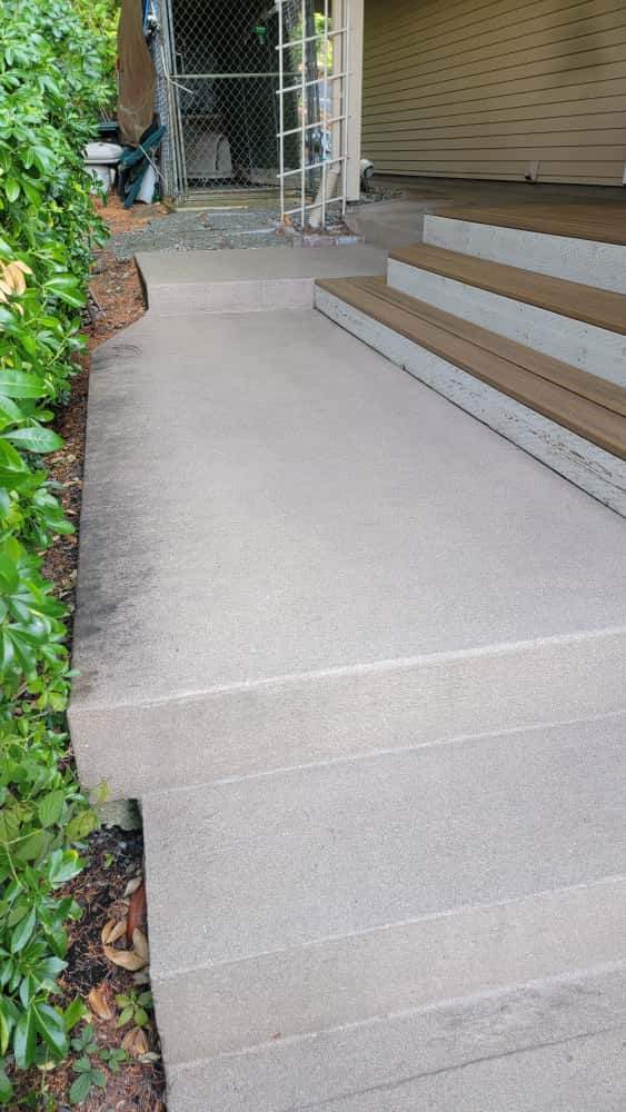 Walkway and Stairs in Monticello Vuba by Concrete Coating Experts Inc.
