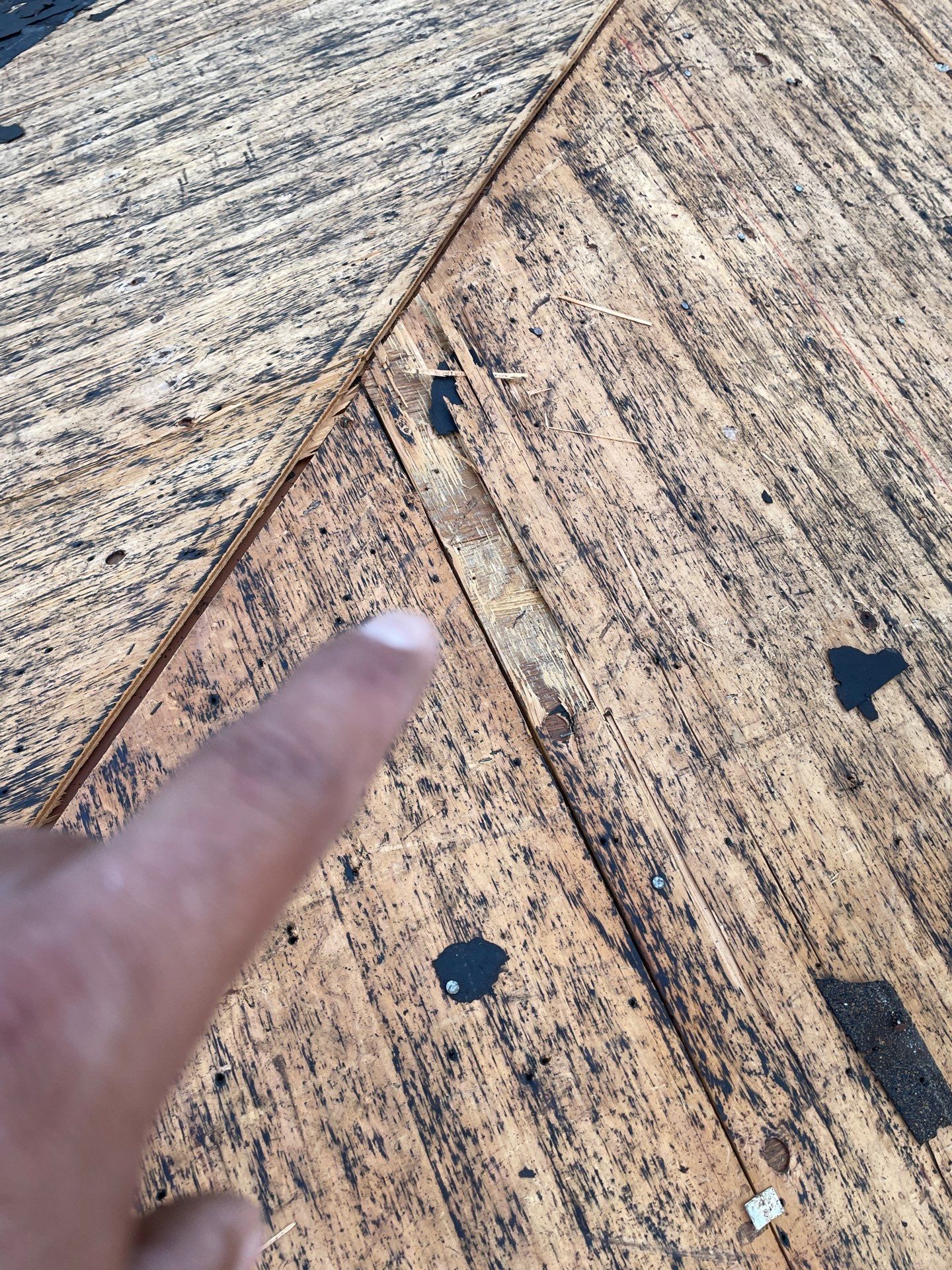 Residential Roofing Installation using Owen's Corning Duration (Lifetime) Shingles by Roof Repair Company