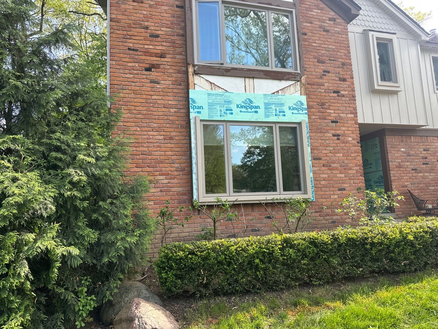 Siding Installation using Alside Monterey Sand by 180 Contractors