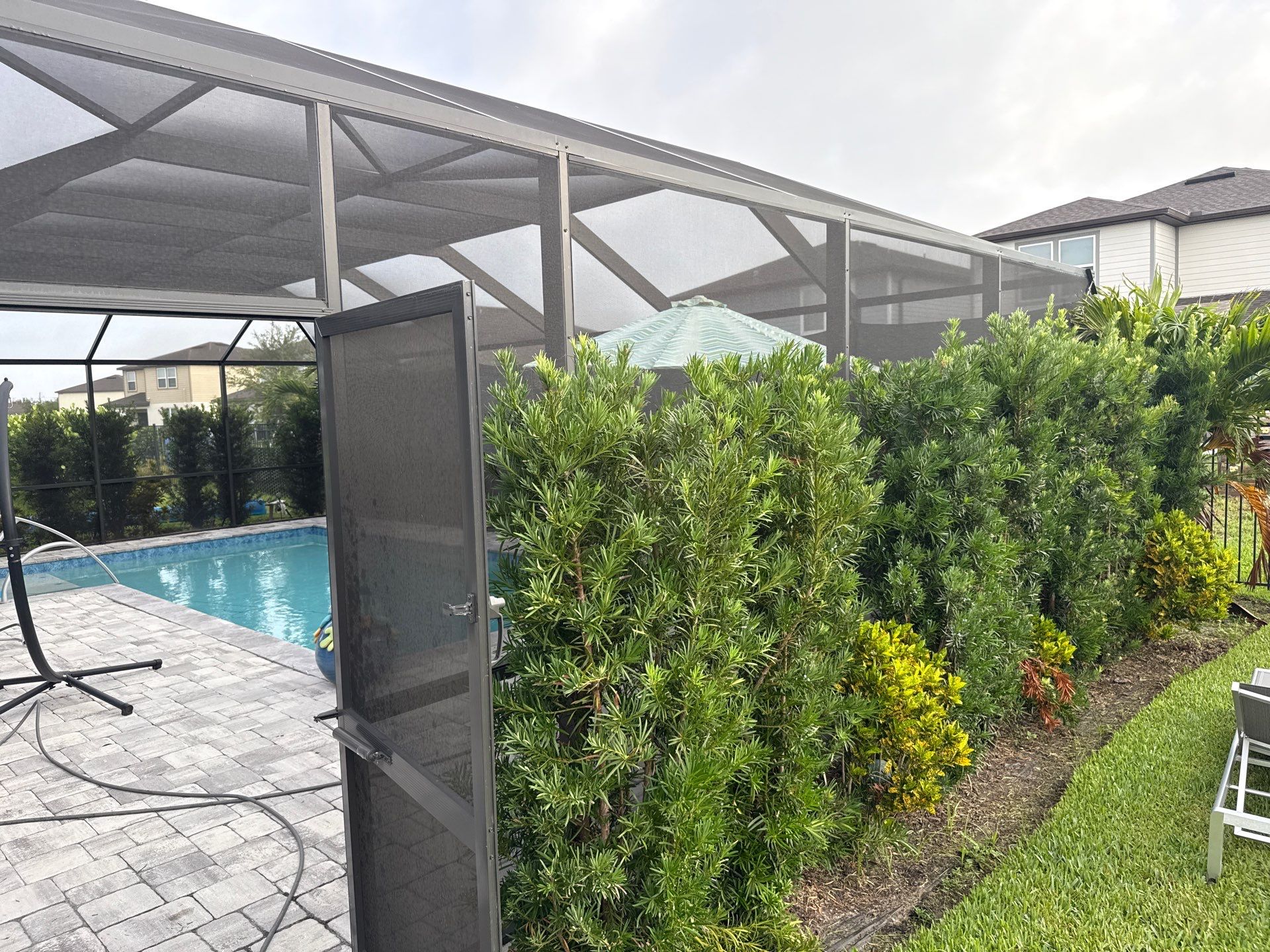 Paver Pool Deck & Screen Enclosure Cleaning – North River Ranch, Parrish, FL by Sunshine AquaWash