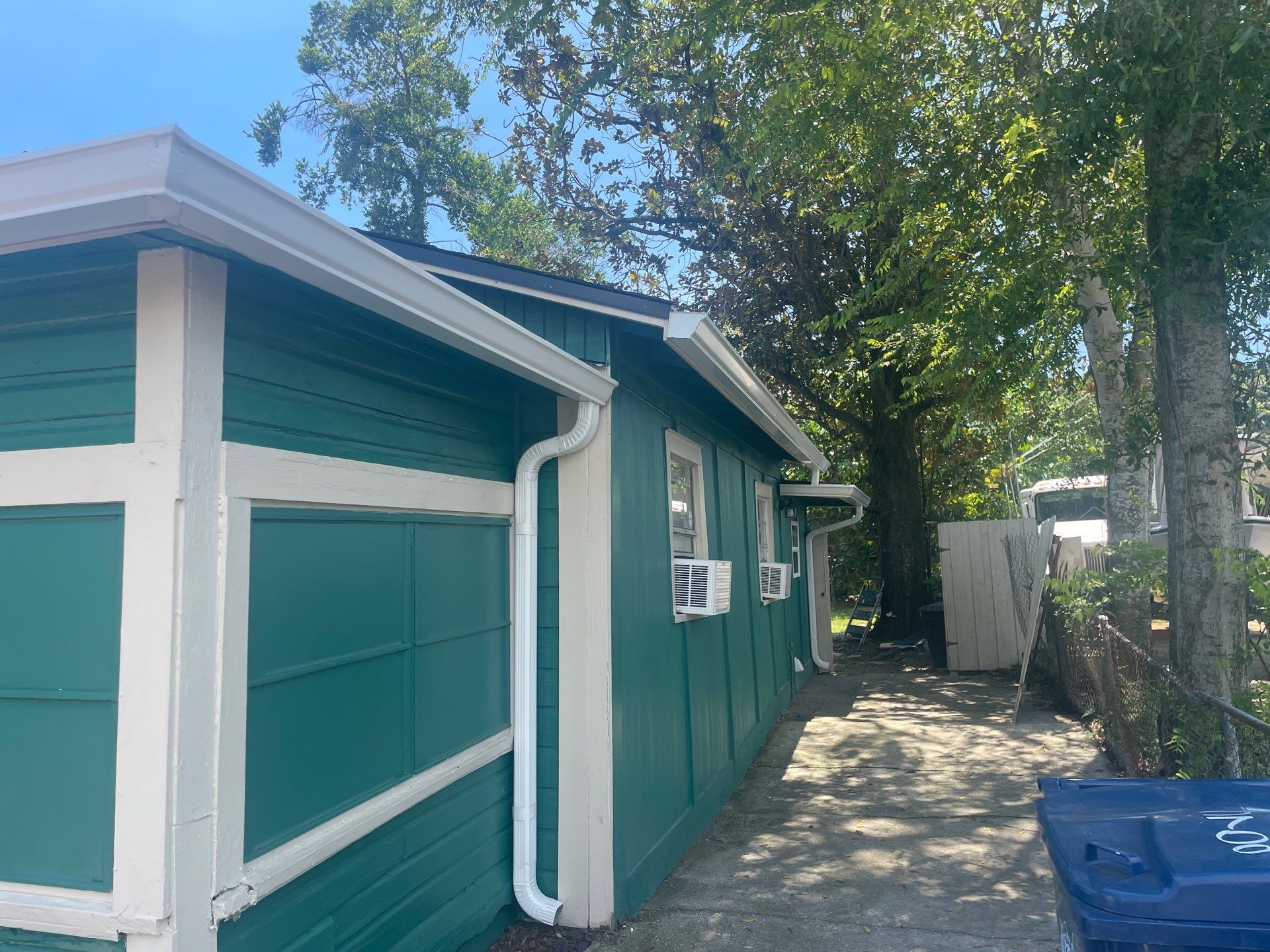 K-Style Seamless Gutters in Tampa FL by Gutter Professors