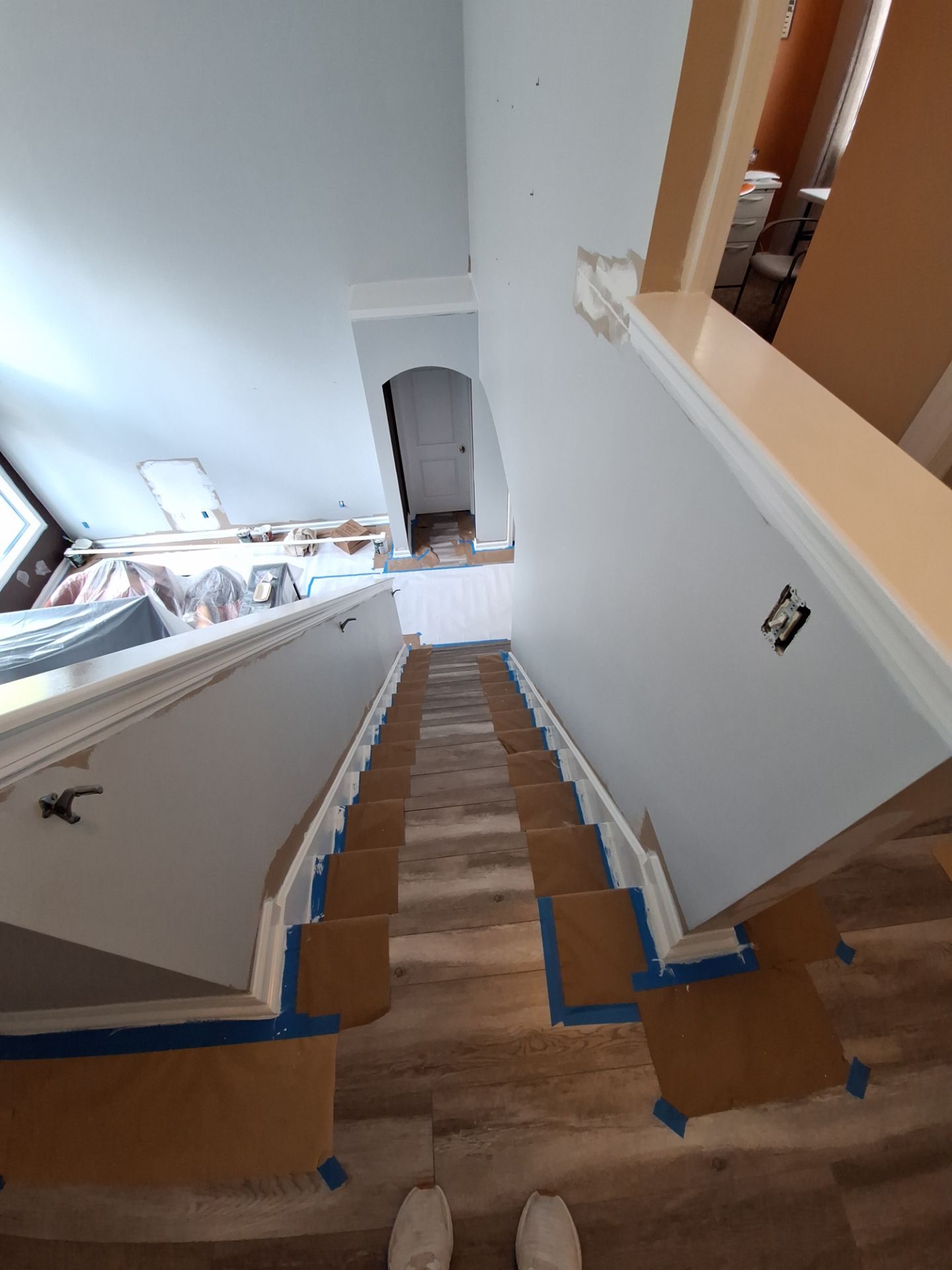Main floor color change by Gordon Painting
