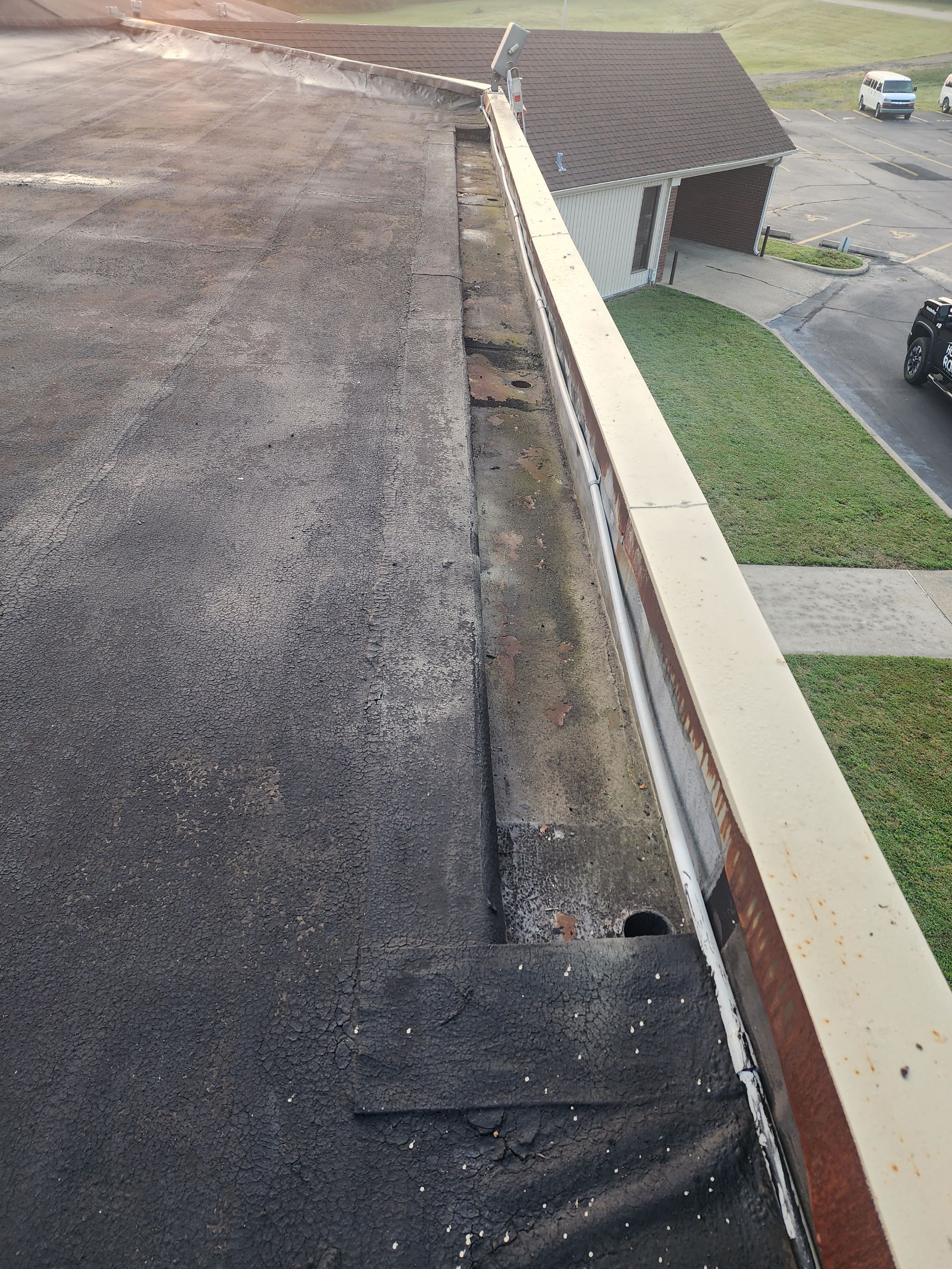 First Assembly of God, De Queen, Arkansas by Hostetler Roofing