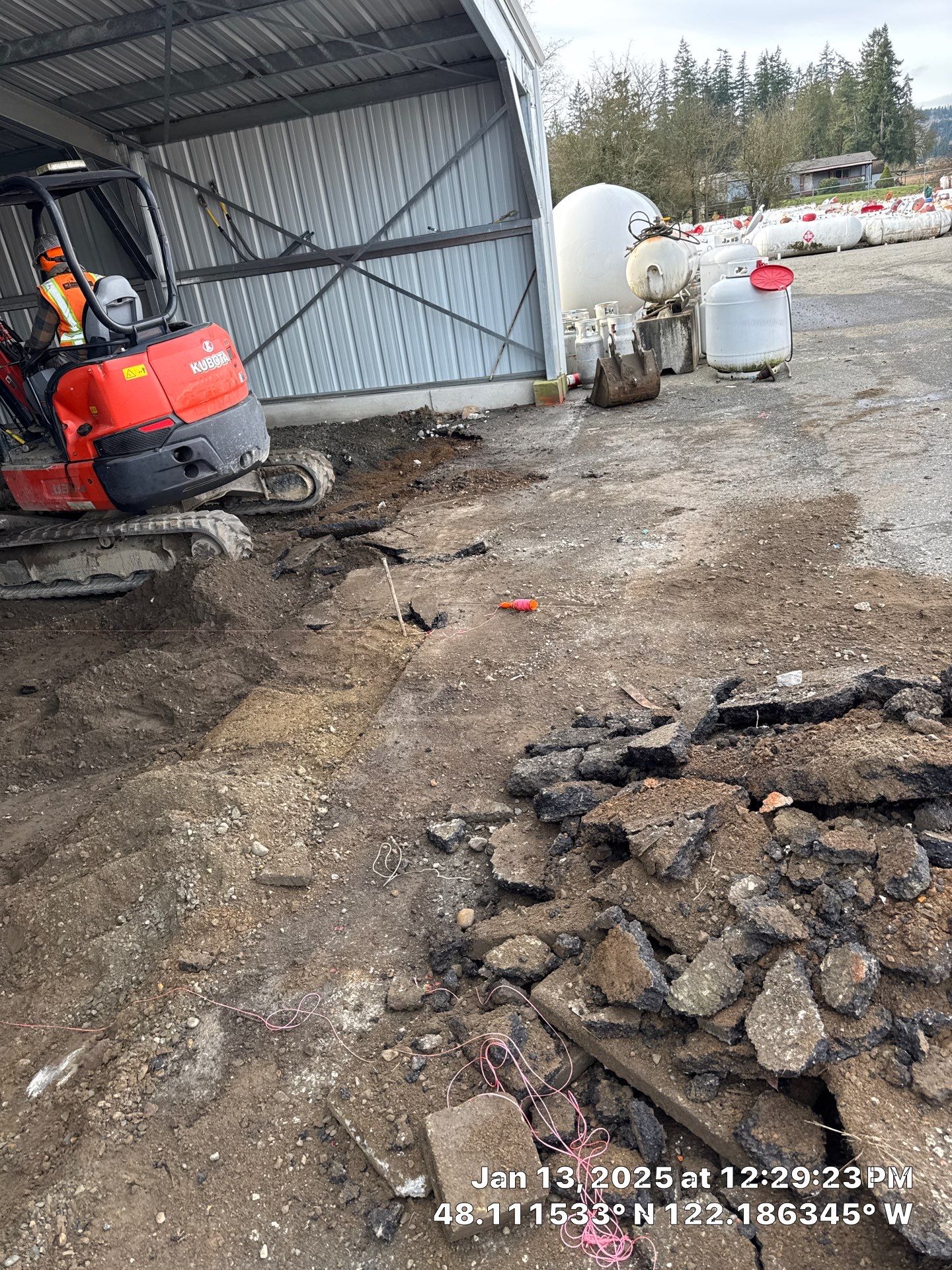 Concrete Driveway Repair | Marysville  by Jireh Asphalt & Concrete Inc 