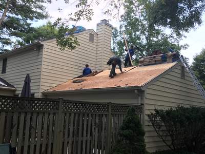 Residential Roofing Installation using Landmark Shingles Color Weatherwood