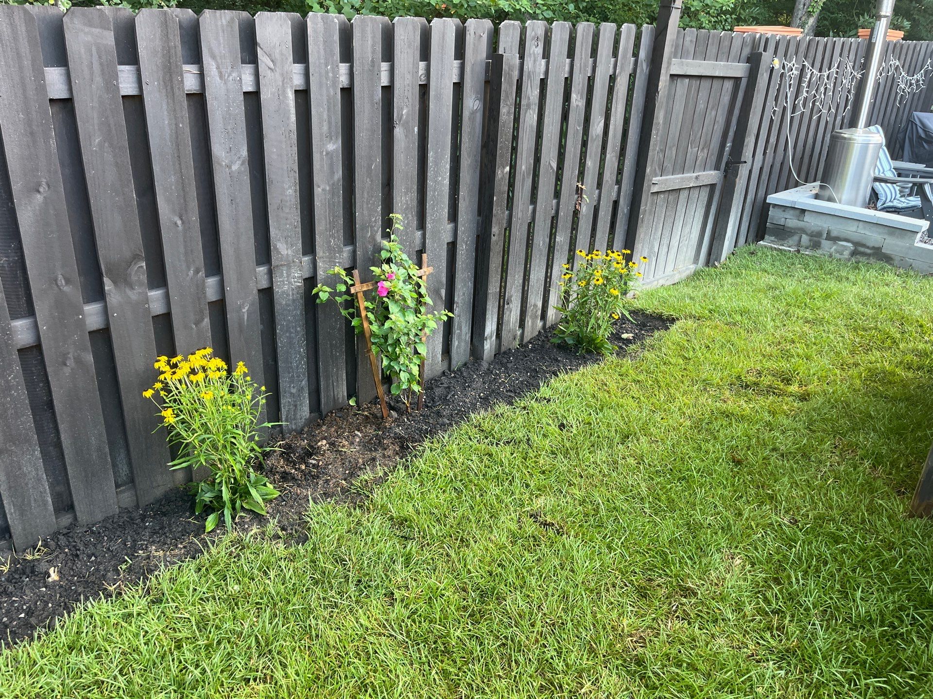 Backyard Sod and Flowerbed Installation in Summerville by Hudson Bros Lawn Care LLC