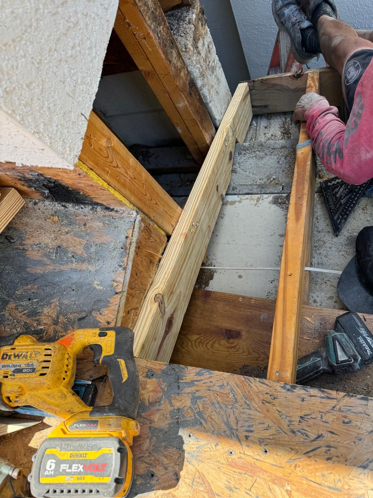 Roof Replacement in Lithia, FL by Shingle Masters Roofing