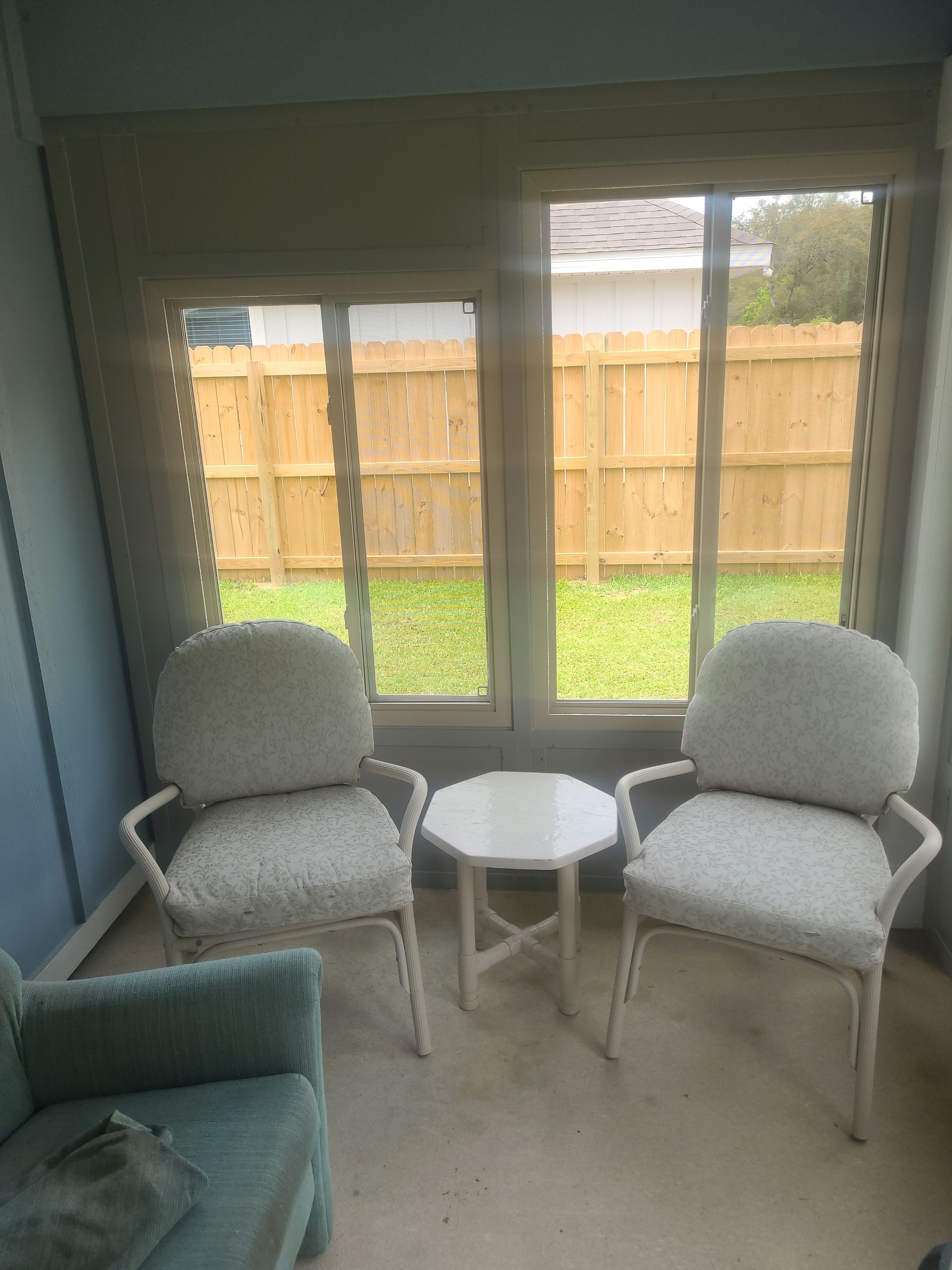 Screen Under Glass Room in Crestview by Titan Sunrooms