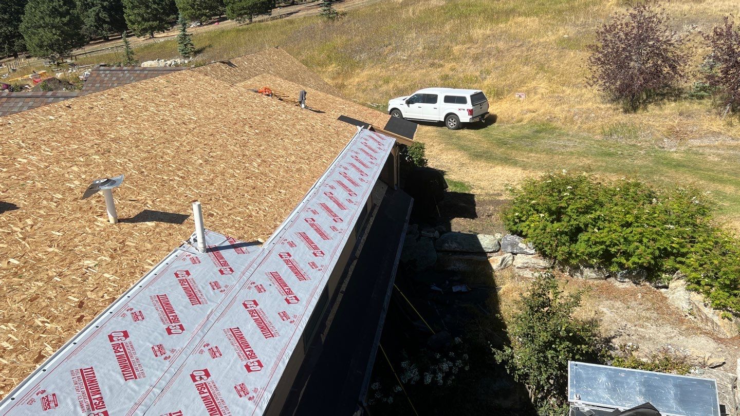 Owens Corning TruDefinition Duration - Aged Copper by Montana Roofing Solutions