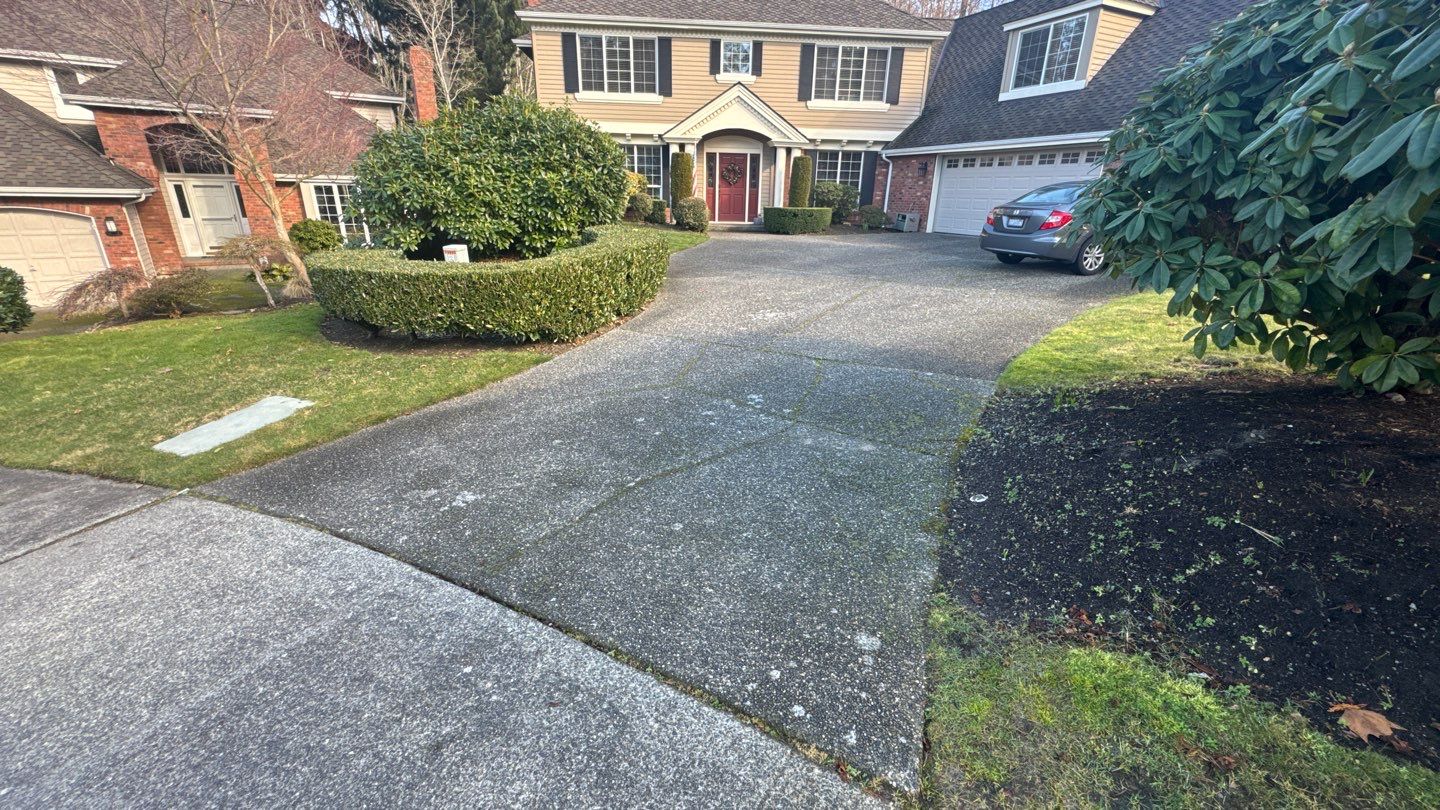 Concrete Driveway Patch Repair & Sealer | Mukilteo  by Jireh Asphalt & Concrete Inc 