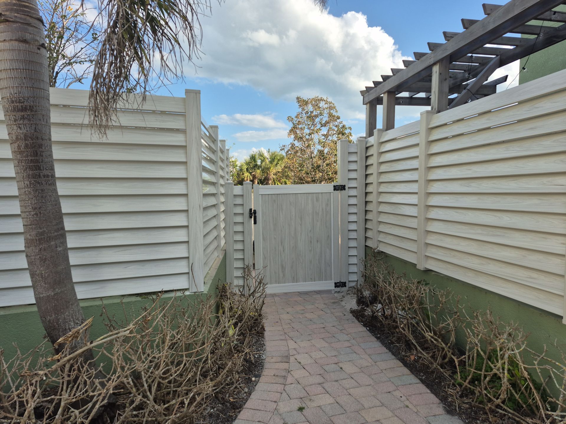 363 tierra mar ln by H&Y Fence