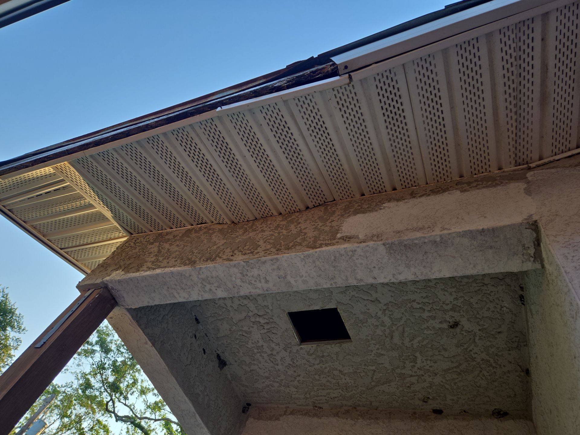 Project in St. Petersburg 33705 by Mitchell Roofing Company LLC 