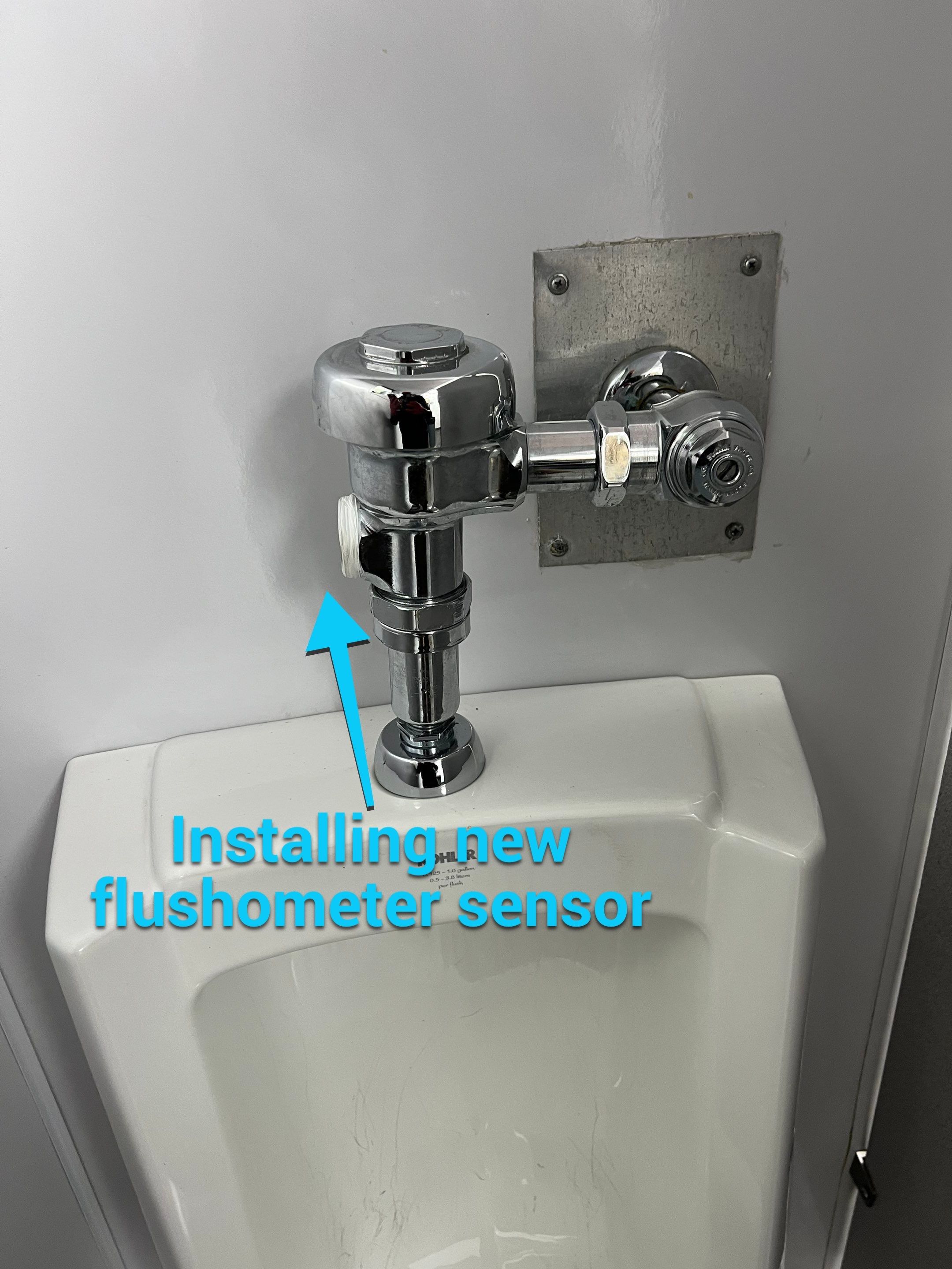 Commercial Urinal in Atlanta by Atlanta Plumbing & Drain
