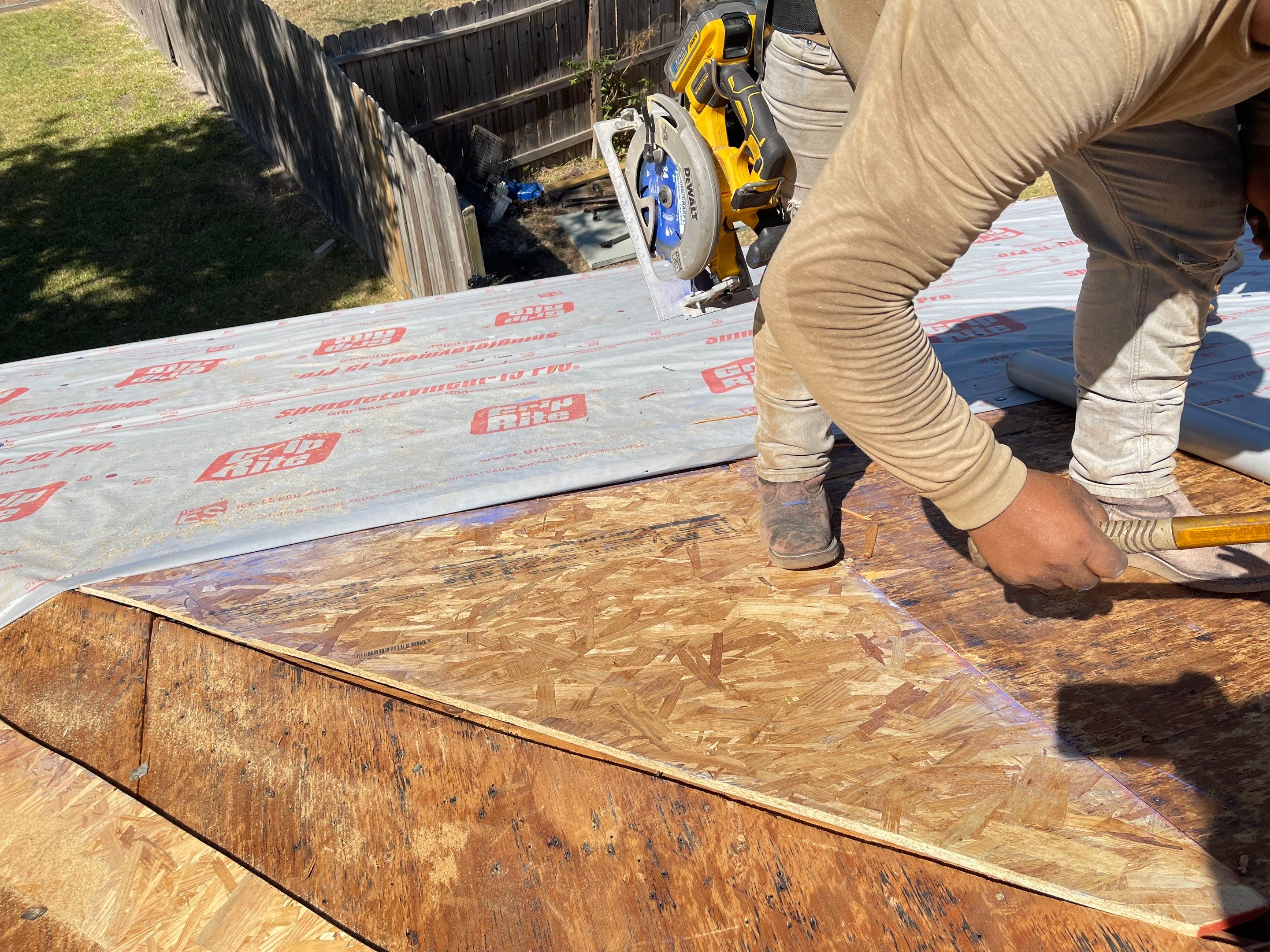 Residential Roofing Installation using Atlas Pinnacle® Pristine Pewter by CAP Roofing and Construction LLC