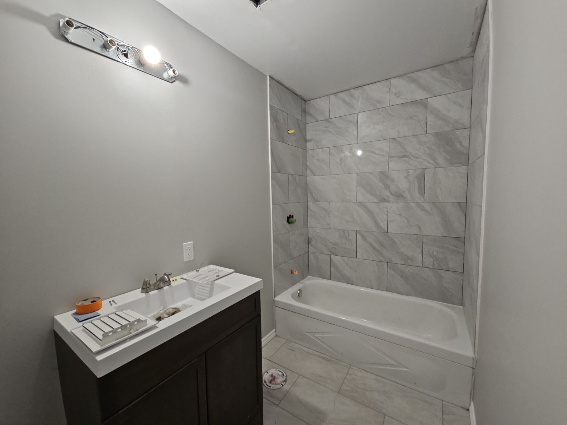 Full Renovation near Fox Plaza by Regal Renovate