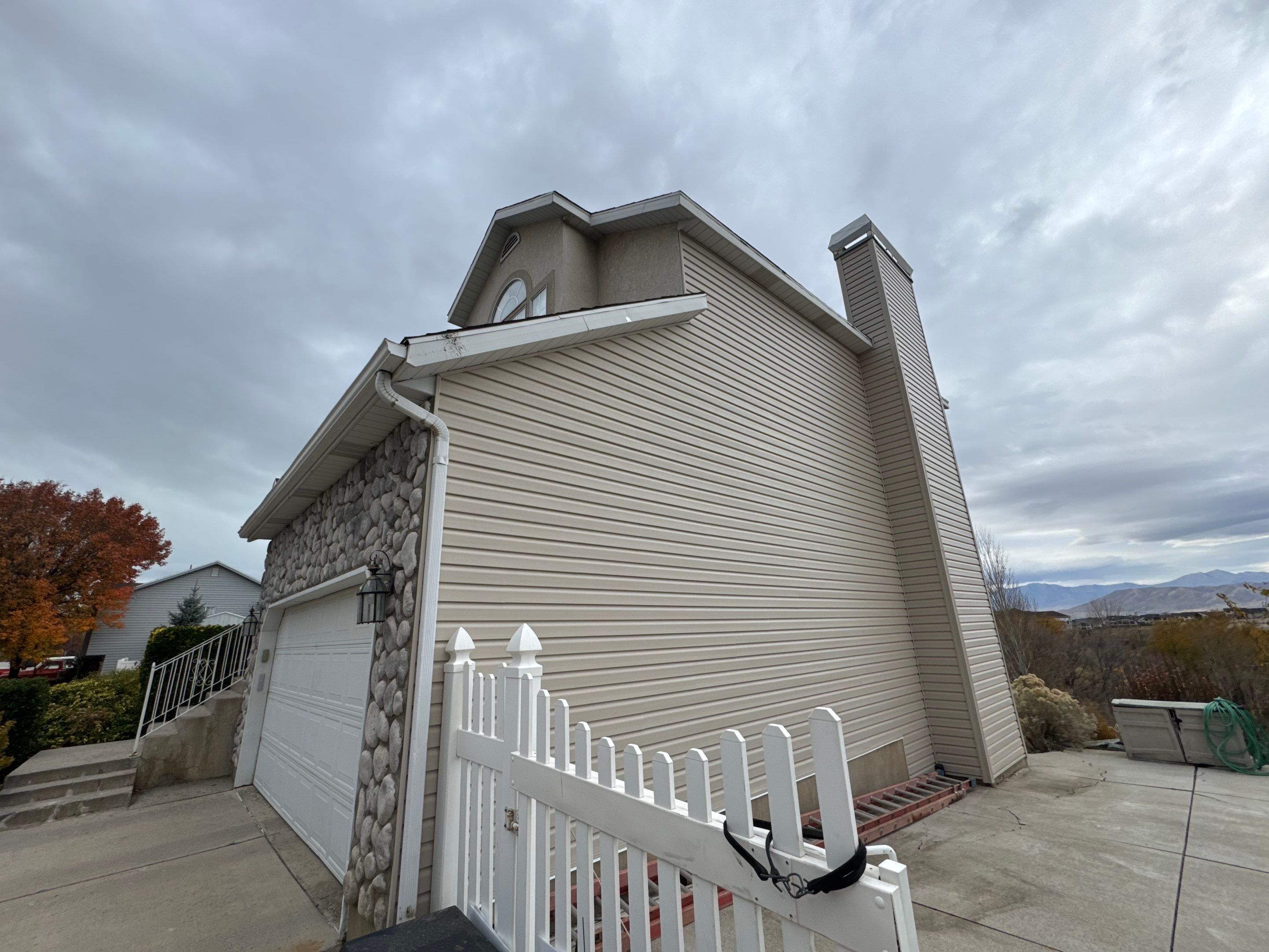 Lehi | Premium Vinyl Lap Siding | Desert Sand by Ideal Siding Utah