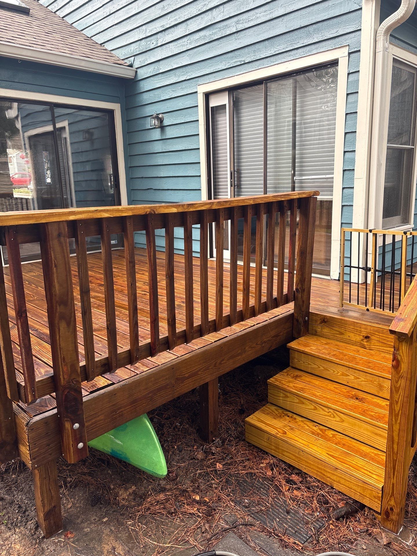 Deck using Wood Sealant by DuraSeal