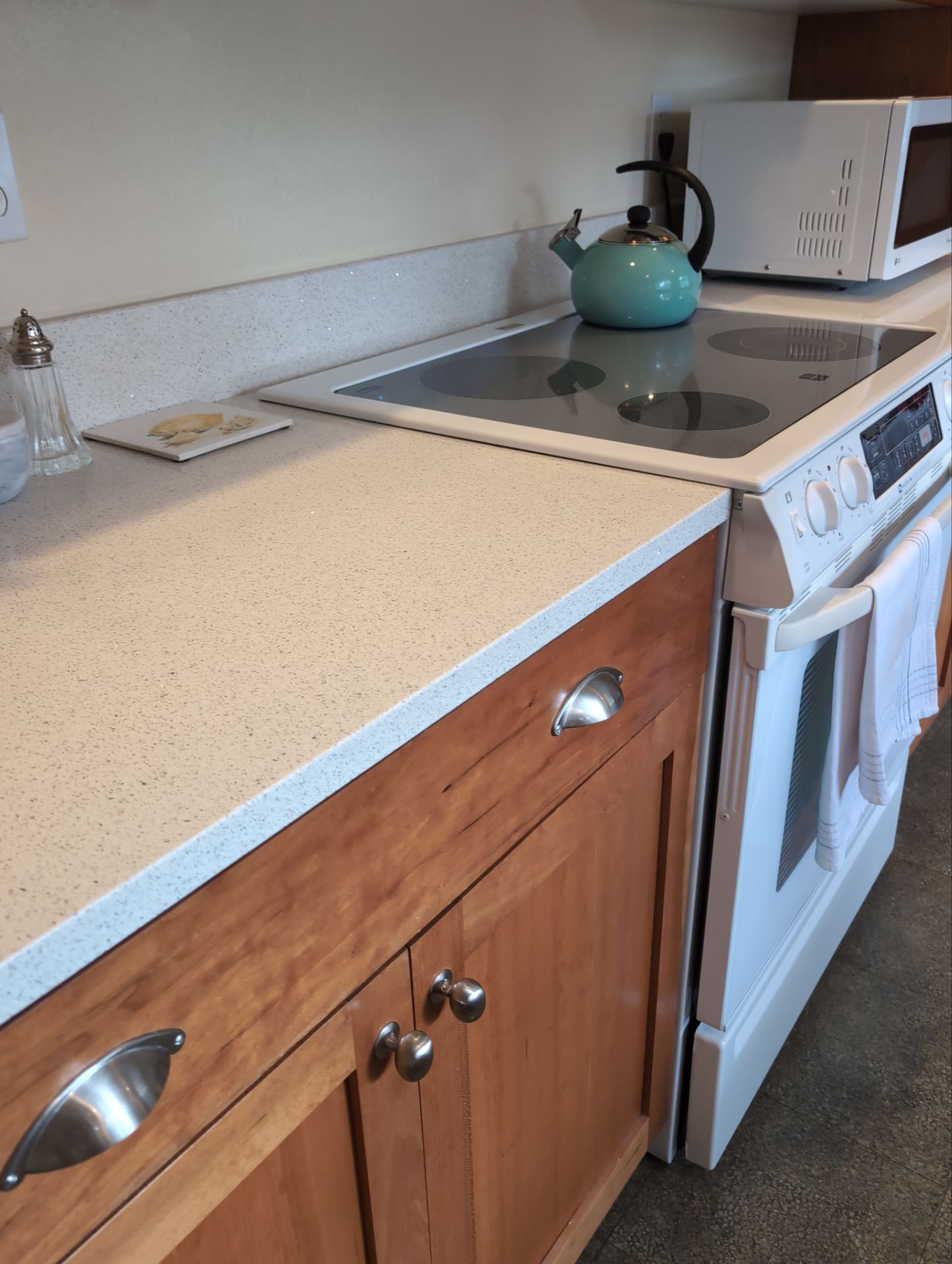 Maid Service House Cleaning in West Linn by Cloud 9 Professional Cleaning Services