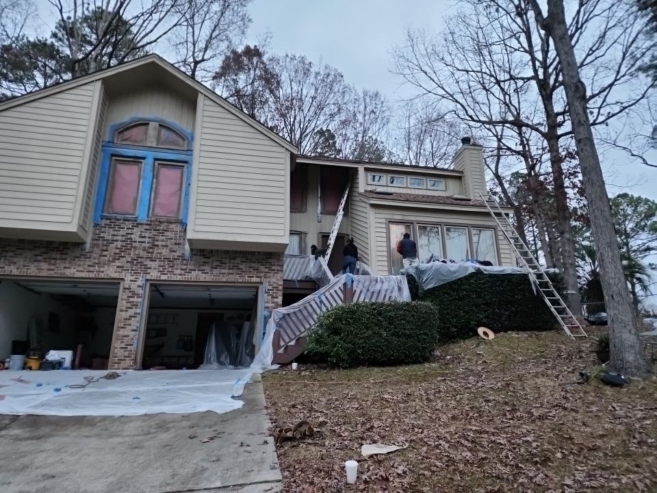 Exterior renovation using James Hardie Siding and Simonton Windows by Indigo State Roofing