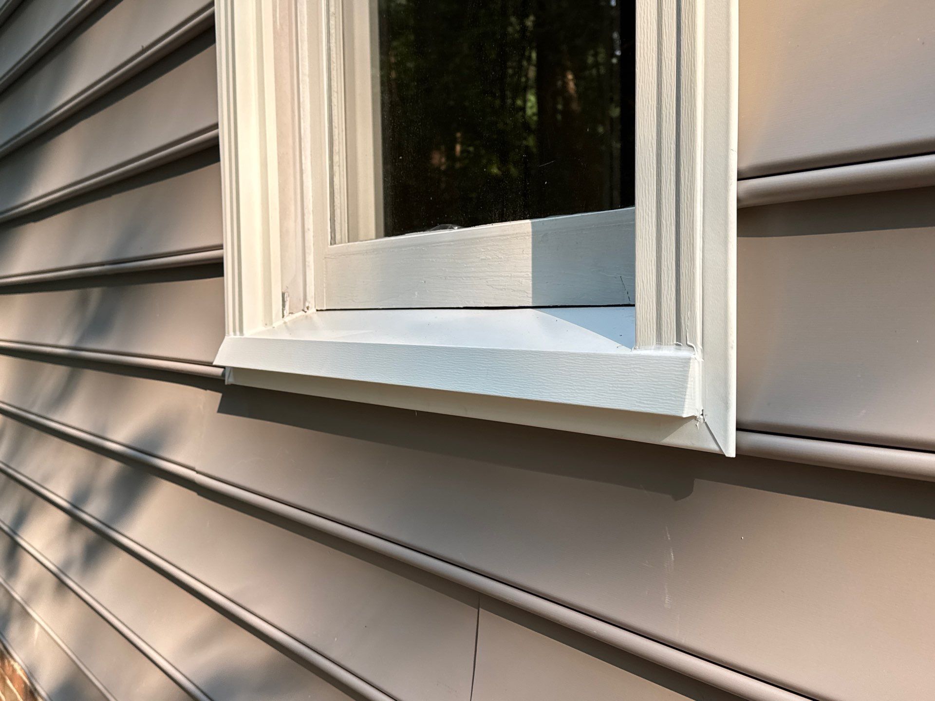 Siding Replacement and Structural Wood Rot Repairs in Mechanicsville by Cade Construction