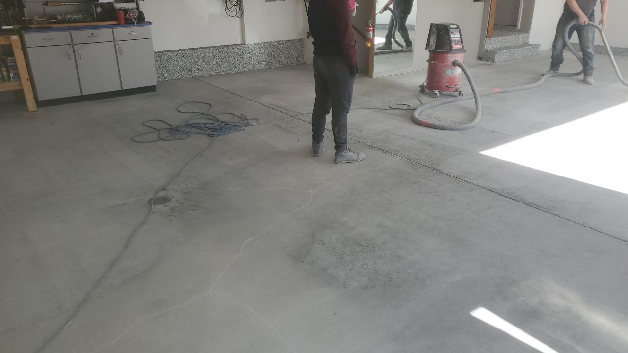 Garage using Domino  by Select Painting, Coatings & Garage Cabinets