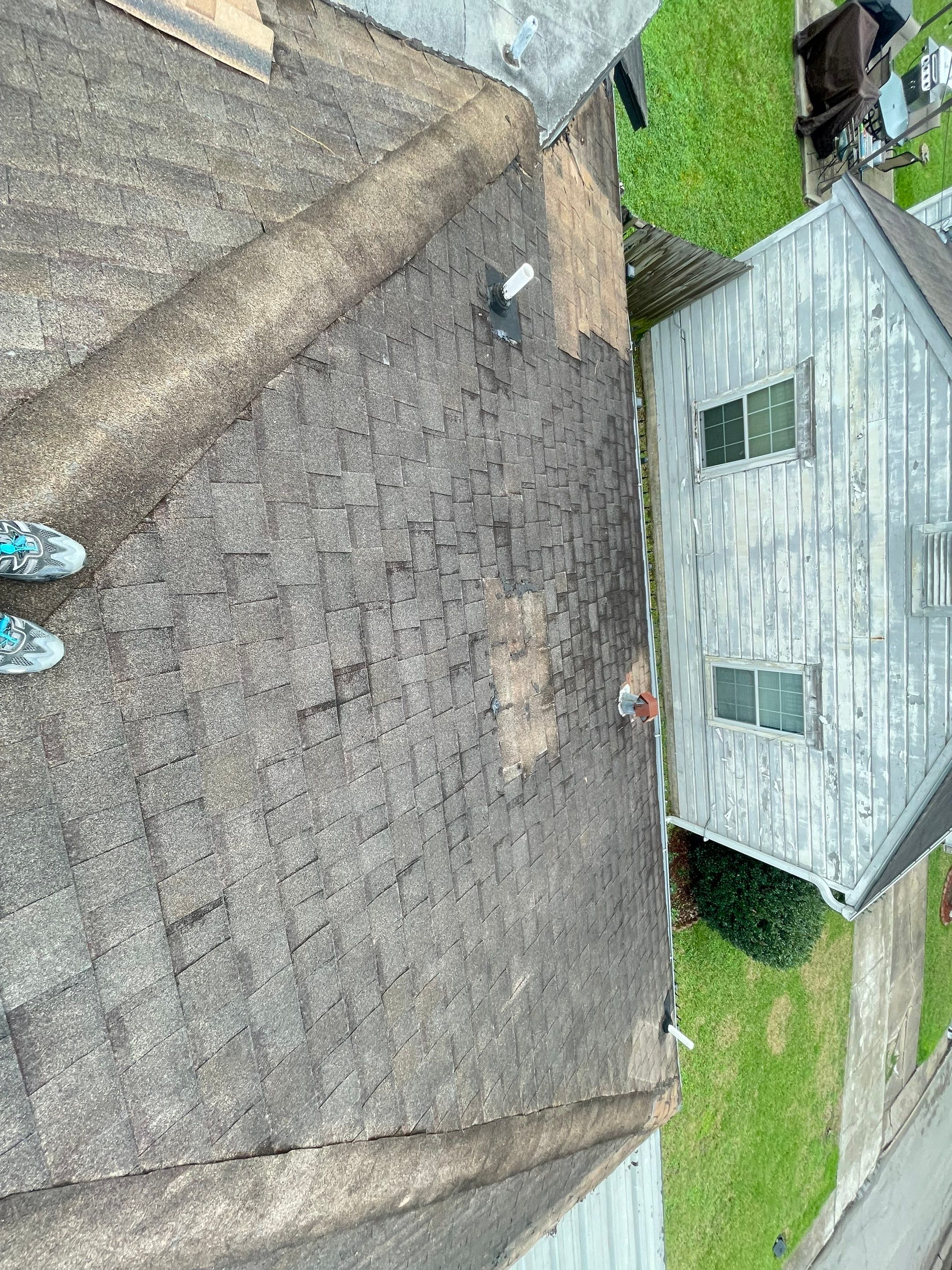 Roof Remplacement using Atlas Prolam Black Shadow by CAP Roofing and Construction LLC
