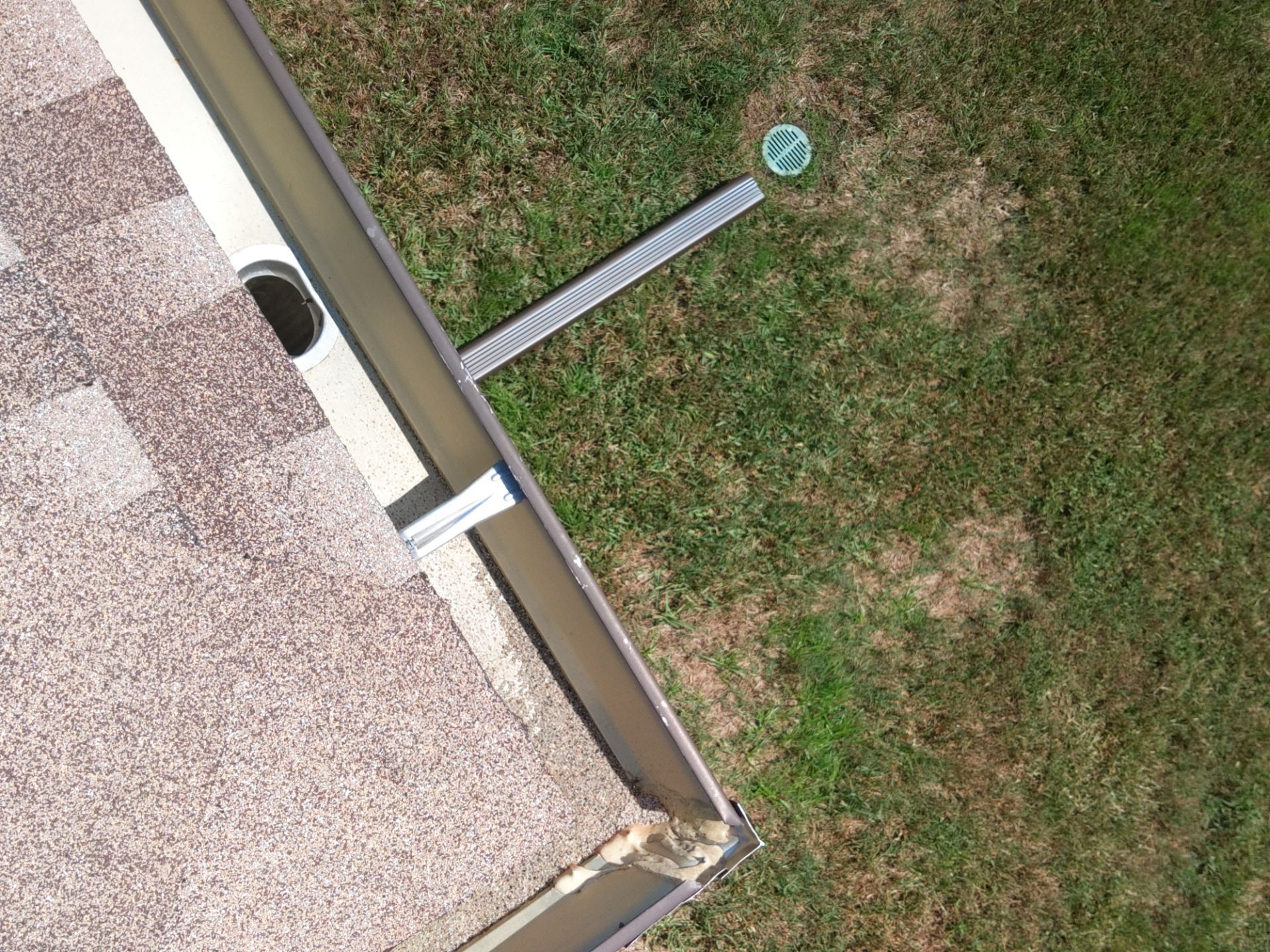 Aluminum Seamless Gutters Installation in Fort Myers FL by Gutter Professors