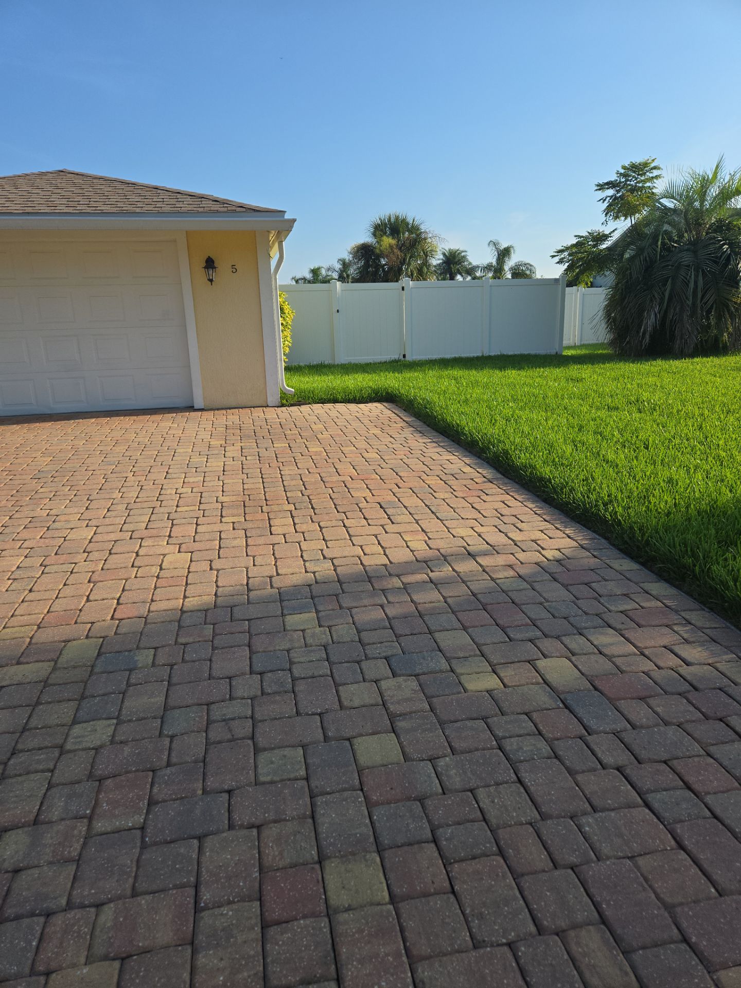 Paver Driveway using Concrete Sealant by DuraSeal