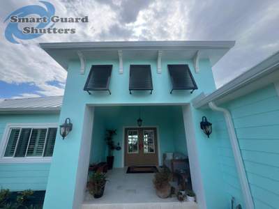 Decorative Bahamas in Grey Brown