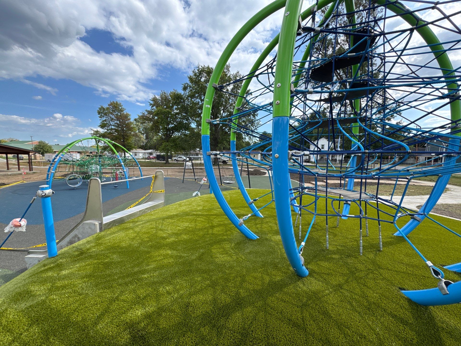 Herz Rose Park in Terre Haute, IN by ForeverLawn NEIN/INDY