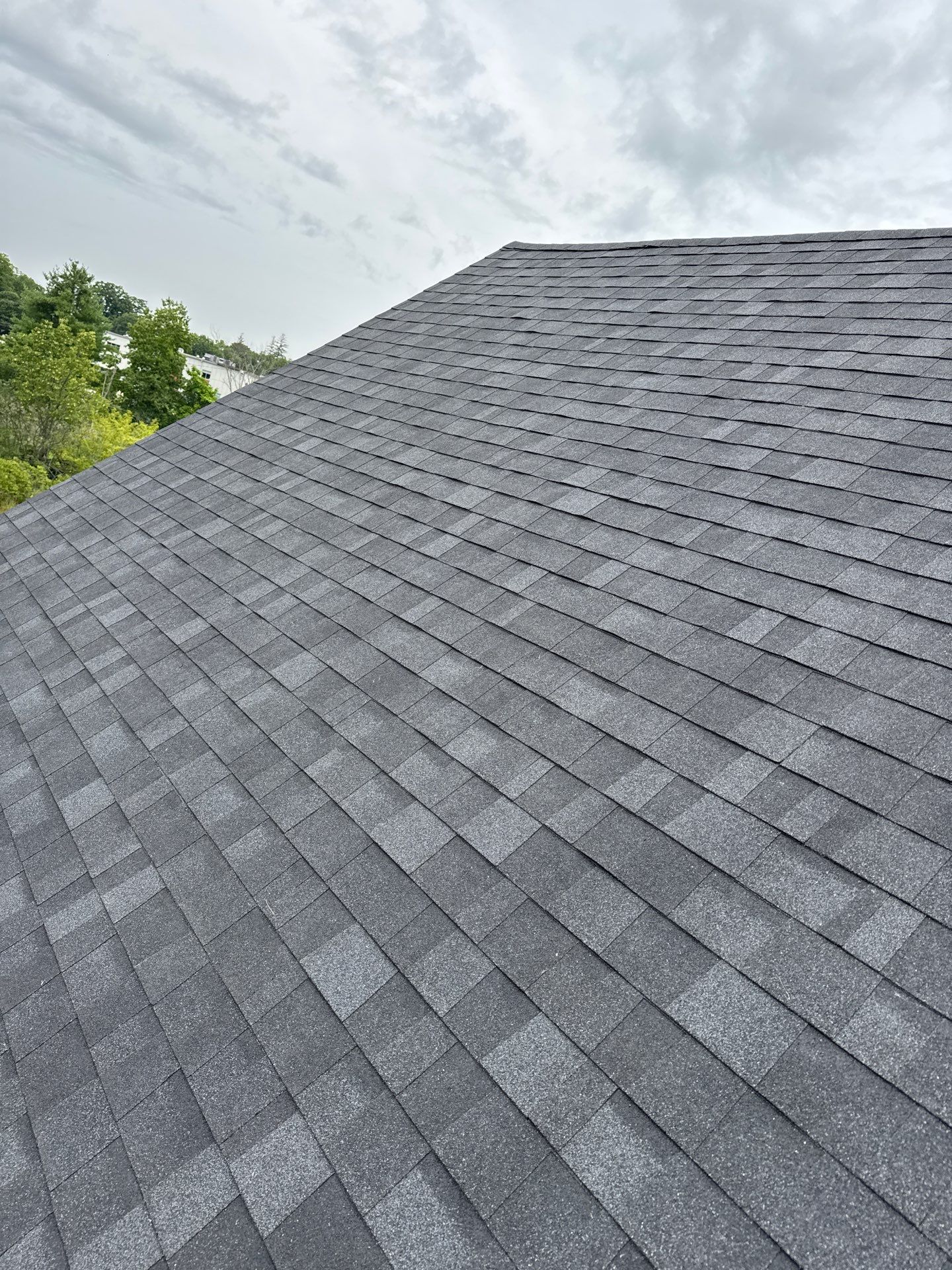 Roof Replacement Near the YMCA in Exeter, NH | Owens Corning Onyx Black by Compass exteriors