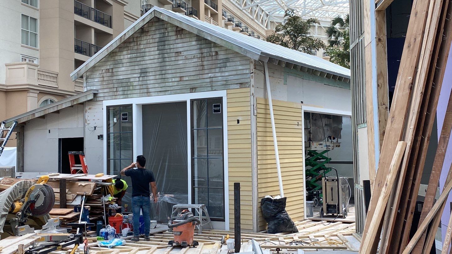 Gaylord Palms Old Hickory Restaurant by Fiddlers Roofing