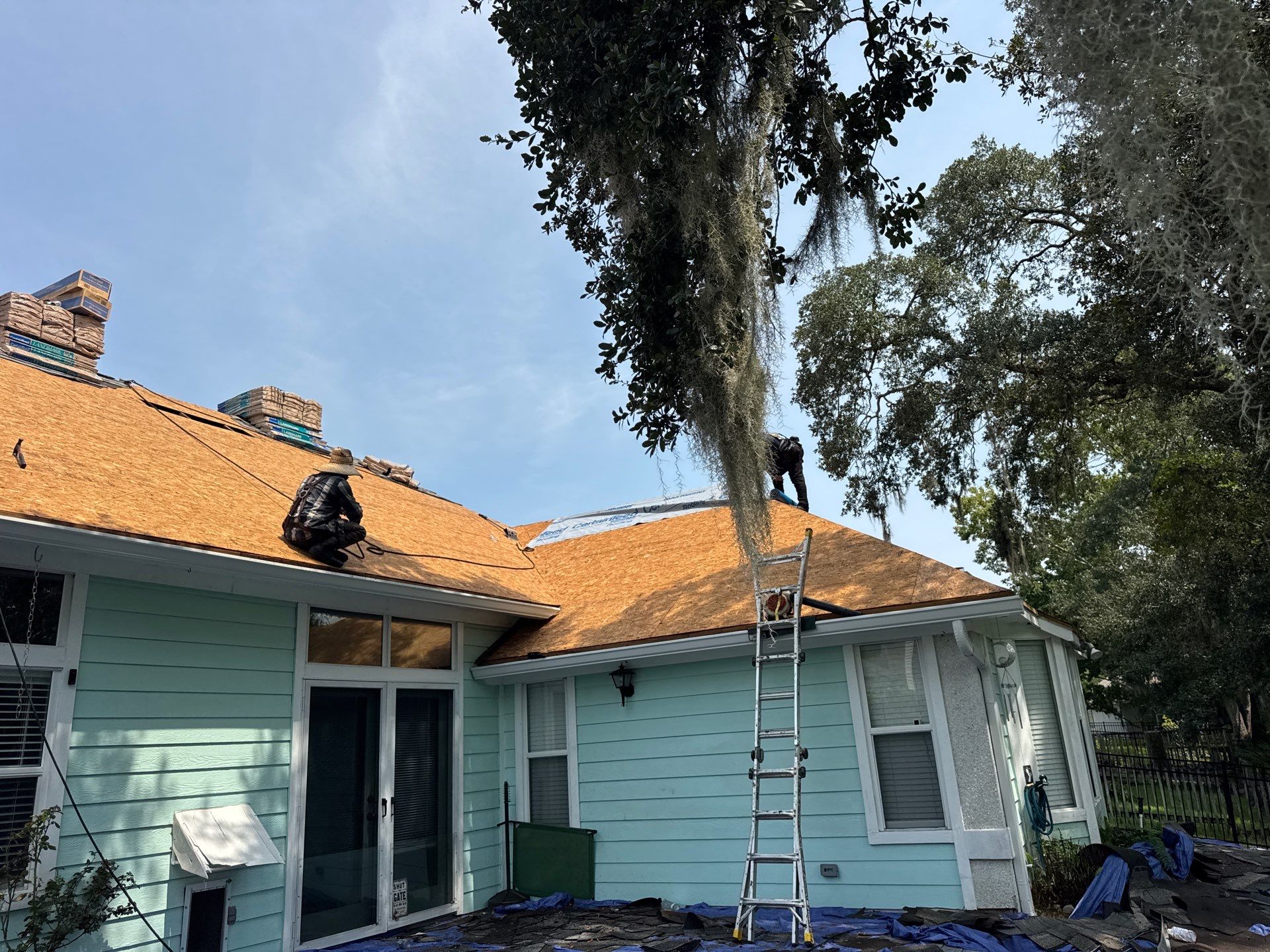 Gray Architectural Shingle Roof Replacement for Orange Park Residence by Avenue Roofing