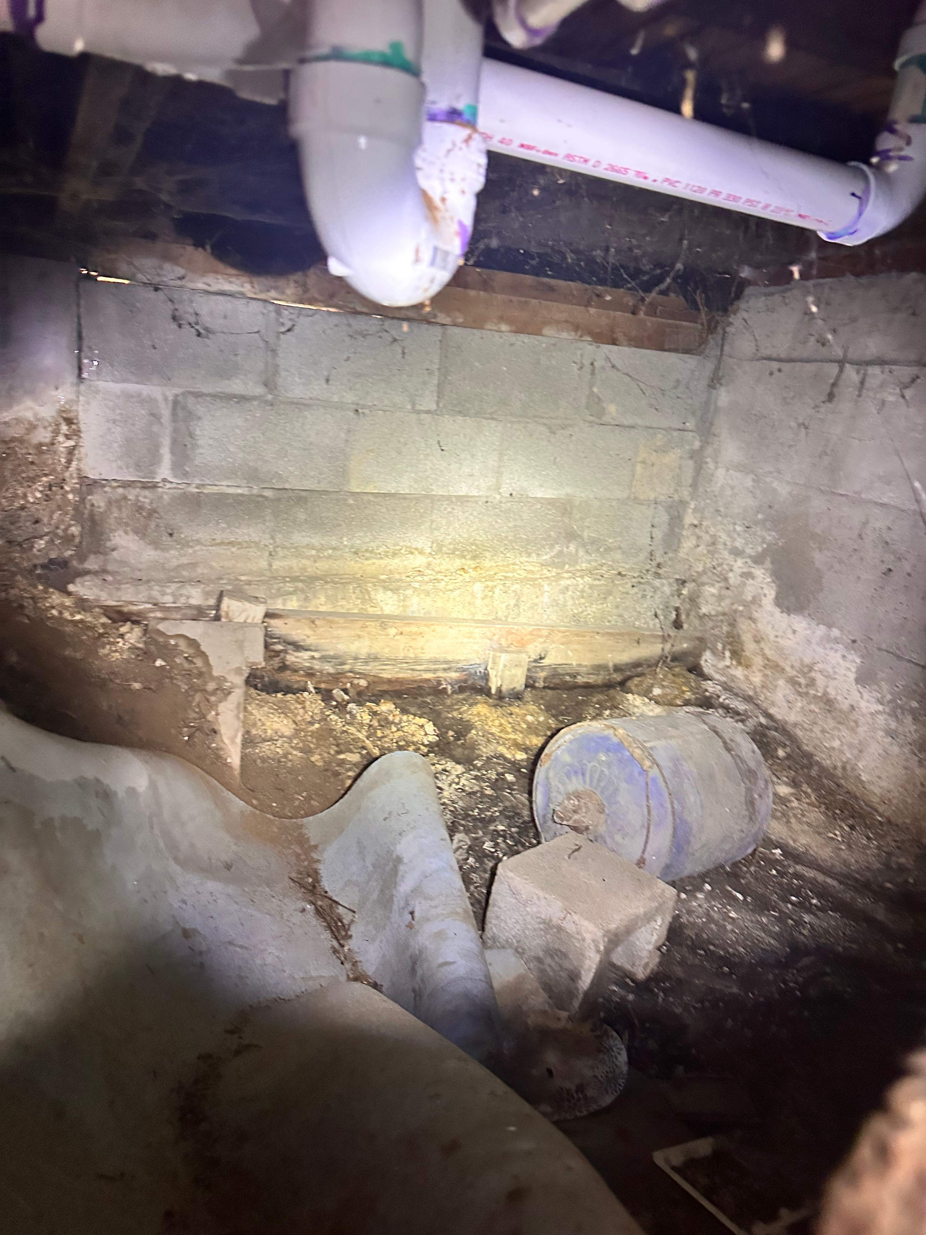 Crawl Space Interior/Exterior Waterproofing by Toledo Basement Repair 