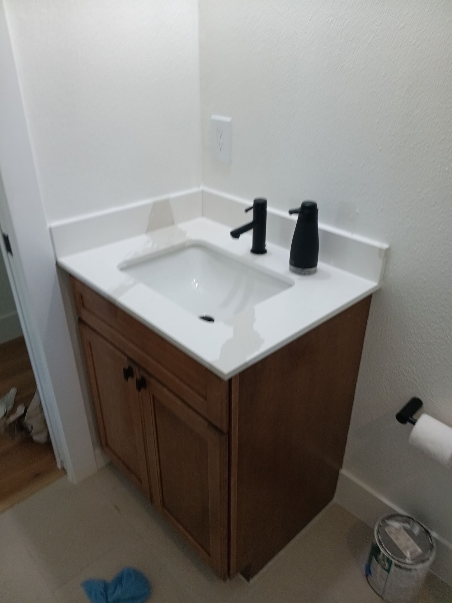 Water Damage Removal: Sarasota  by Ampm Restoration Services 