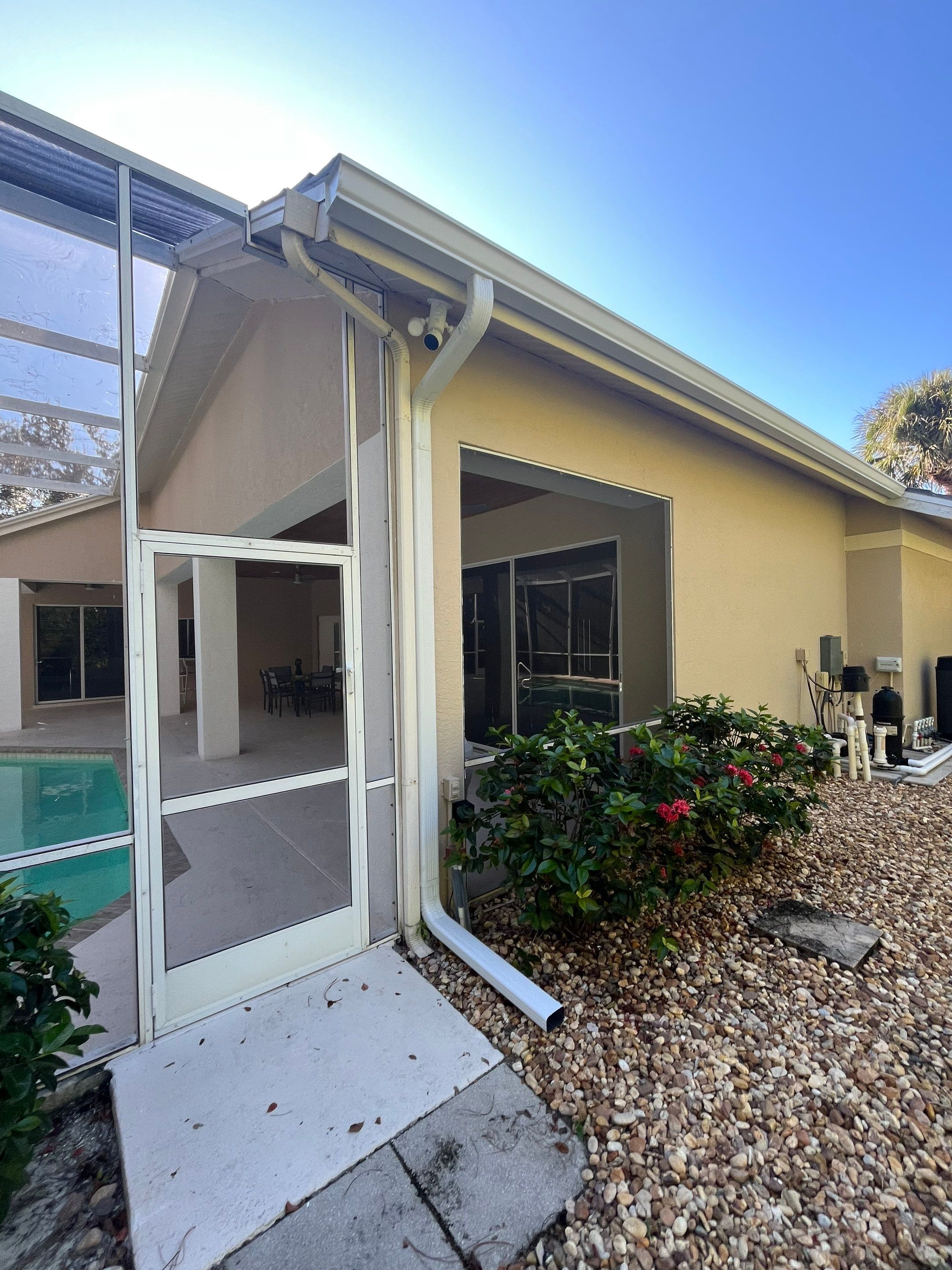 K-Style Seamless Gutter Installation using 6 Inch Seamless Gutters in Bonita Spring FL by Gutter Professors