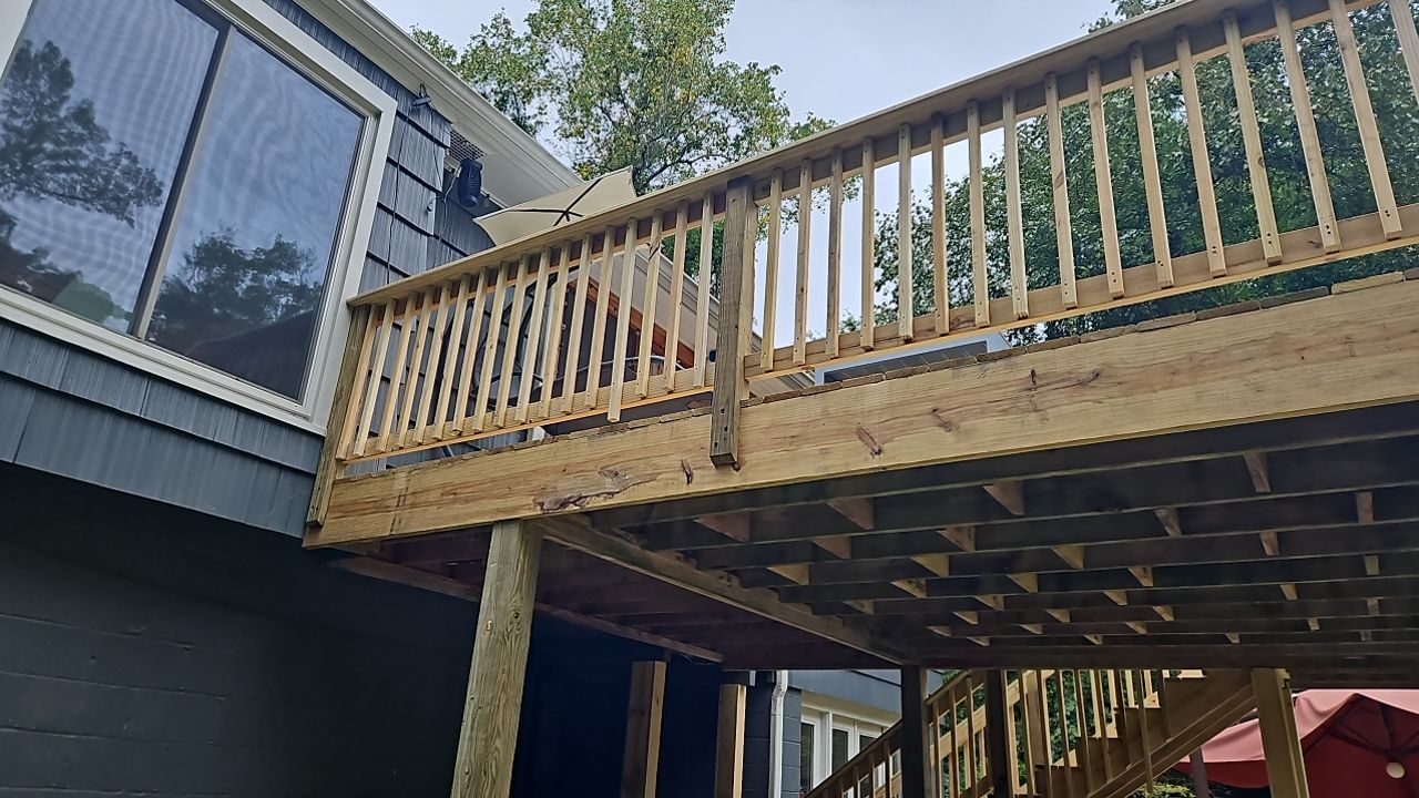 Windsor Blvd - Deck Installation by Pillar and Pine
