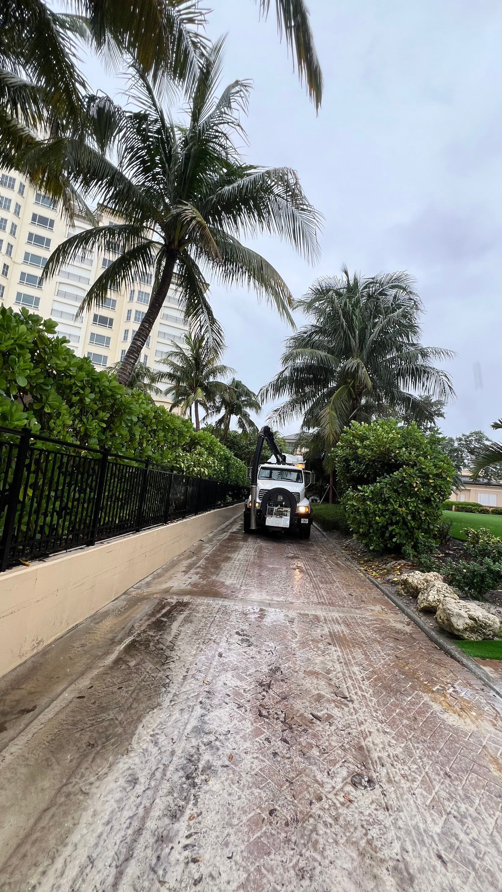 Marco Island Condo Stormwater System Maintenance by Don Mar, Inc. Storm Water Solutions