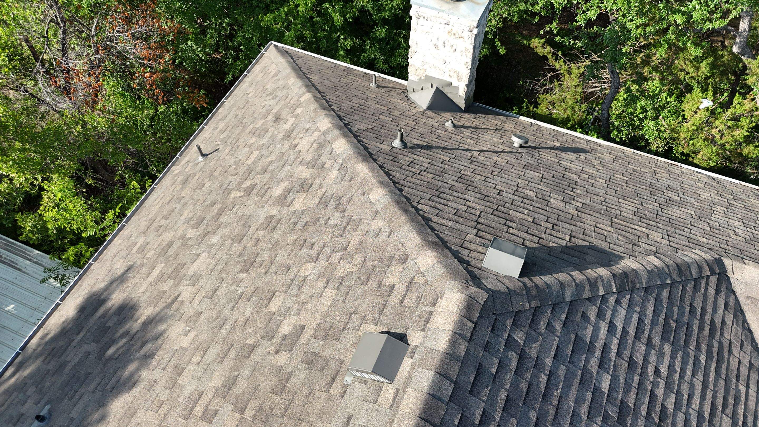 Weathered Wood Plus - Malarkey Highlander by RoofsOnly.com