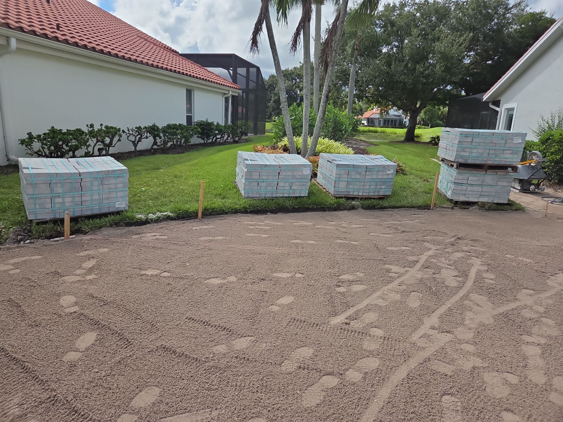 🌴 “Harbour Ridge Haven – A Tropical Revival by Alpha Zeta Landscapes” by Alpha Zeta Enterprises Inc