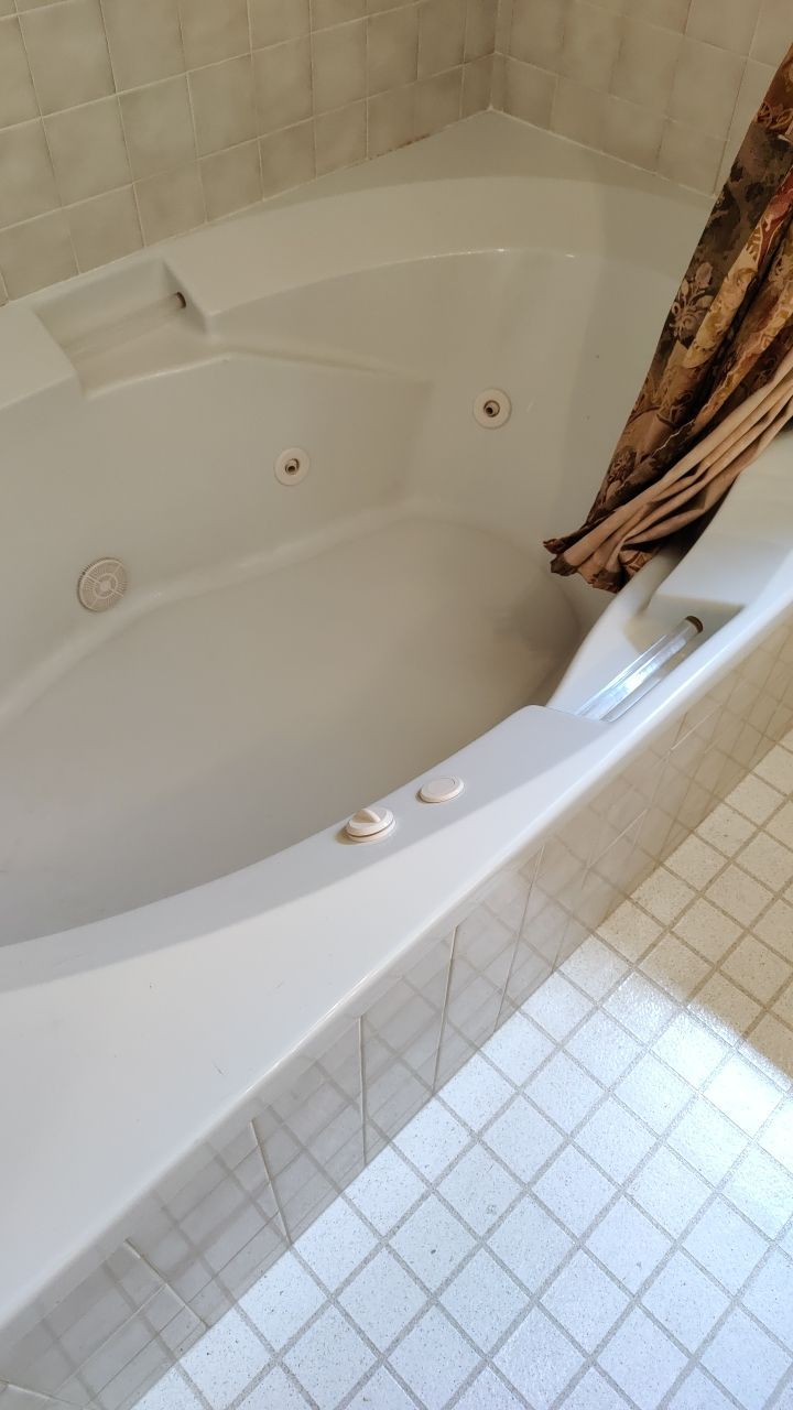 Water Damage by Accountable Home Services