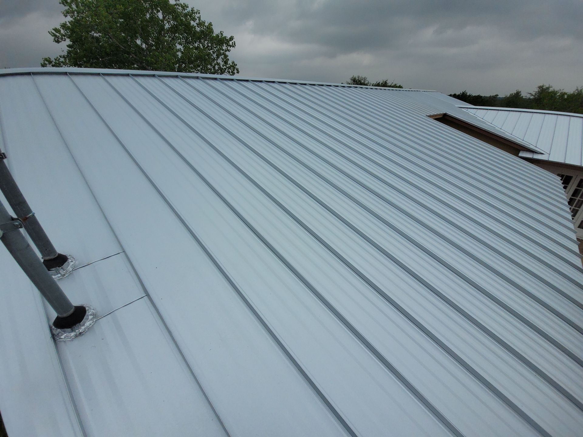Galvalume Standing Seam offers a 45-year finish warranty! by Oakwood Roofing and Construction, LLC
