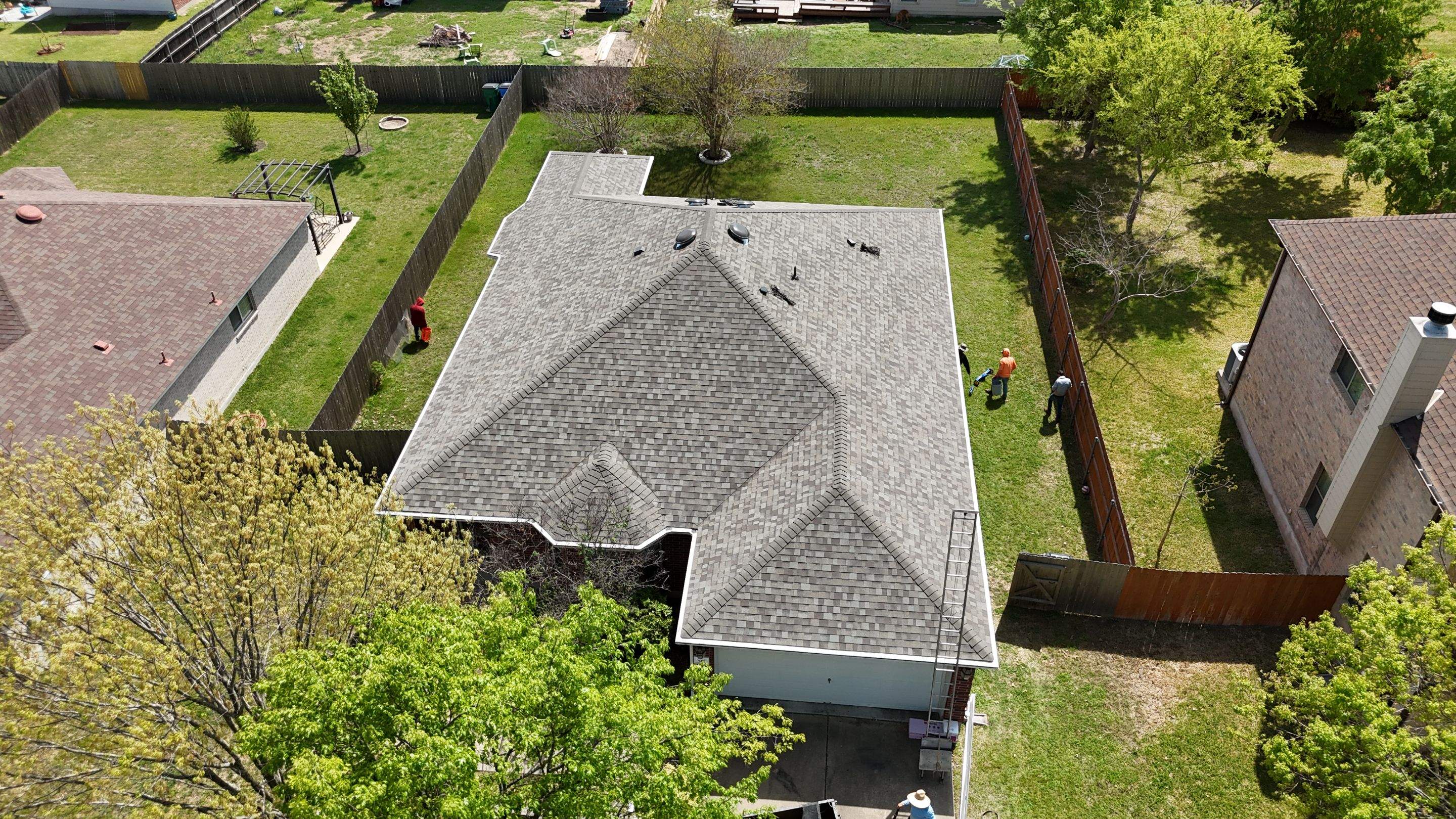 Driftwood - Owens Corning TruDefinition Duration by RoofsOnly.com