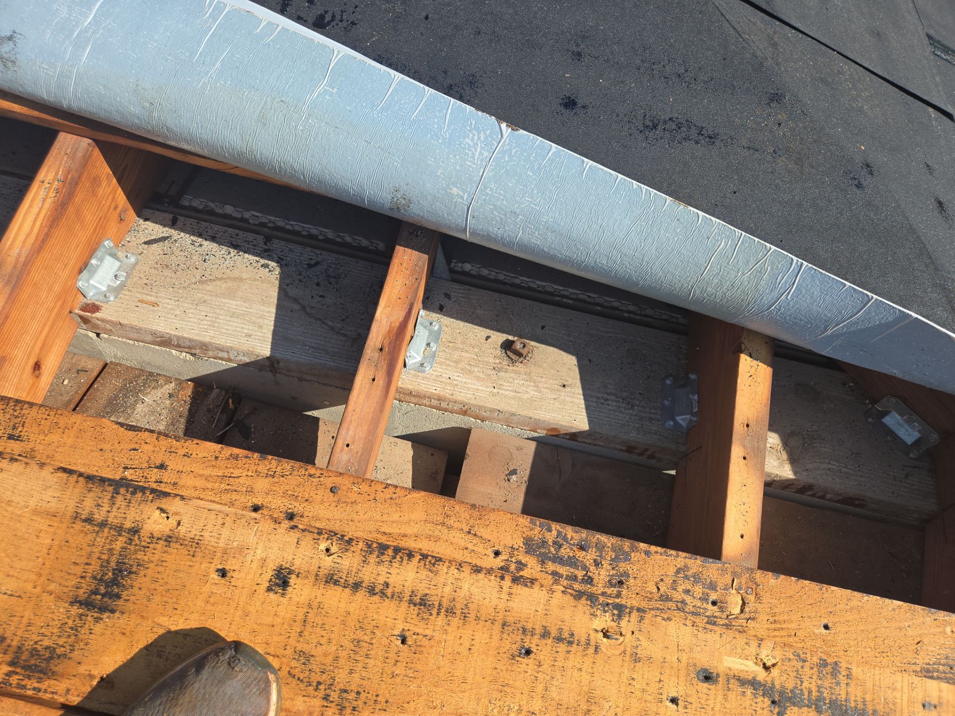 Project in St. Petersburg 33704 by Mitchell Roofing Company LLC 