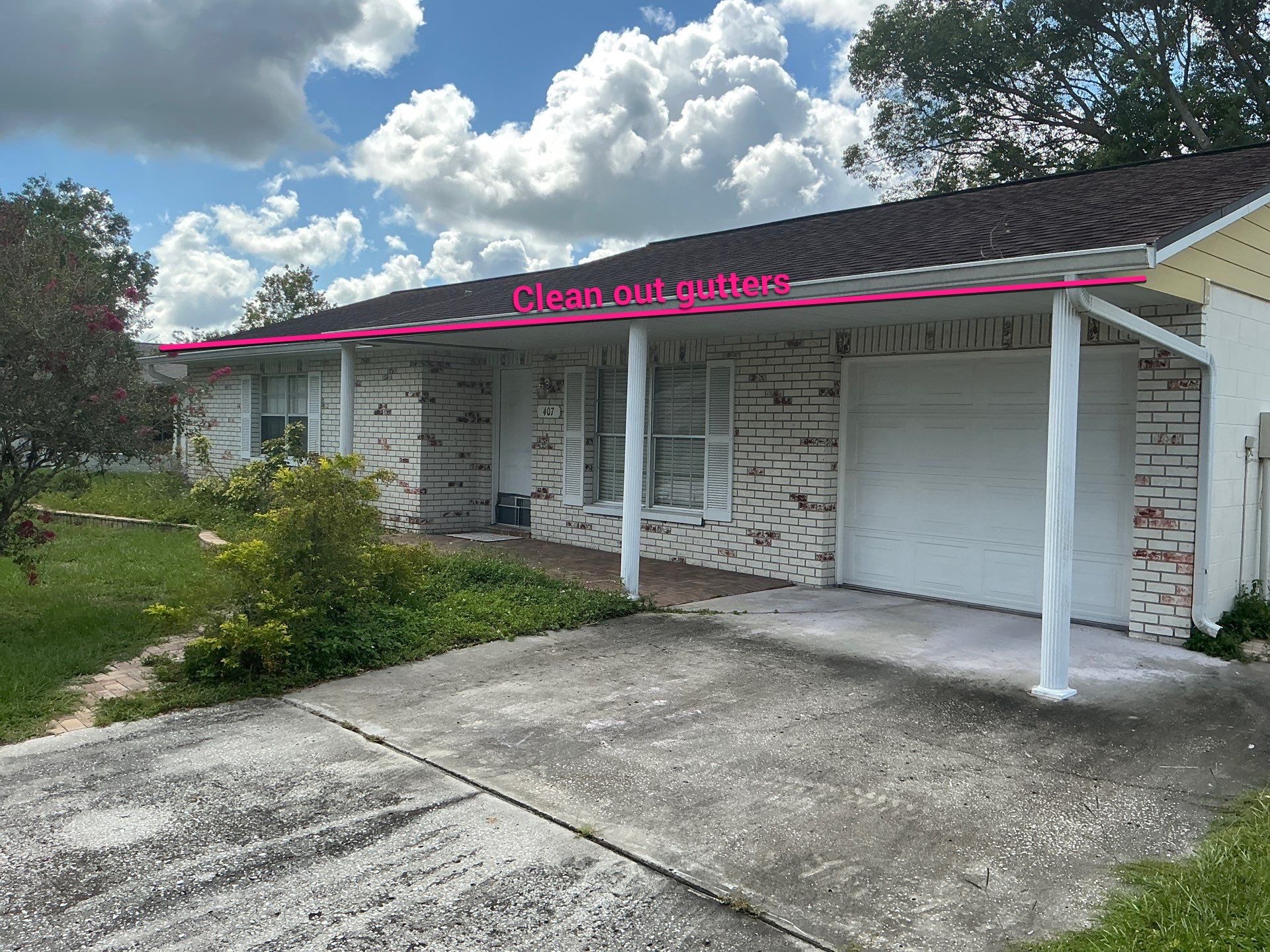 Gutter Cleaning in Brandon FL by Gutter Professors