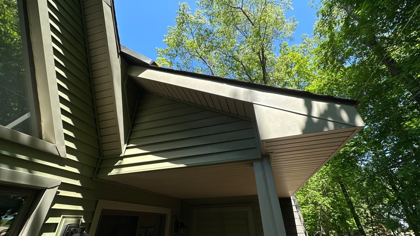 Siding Replacement using CertainTeed Restoration Classis D4 by 180 Contractors