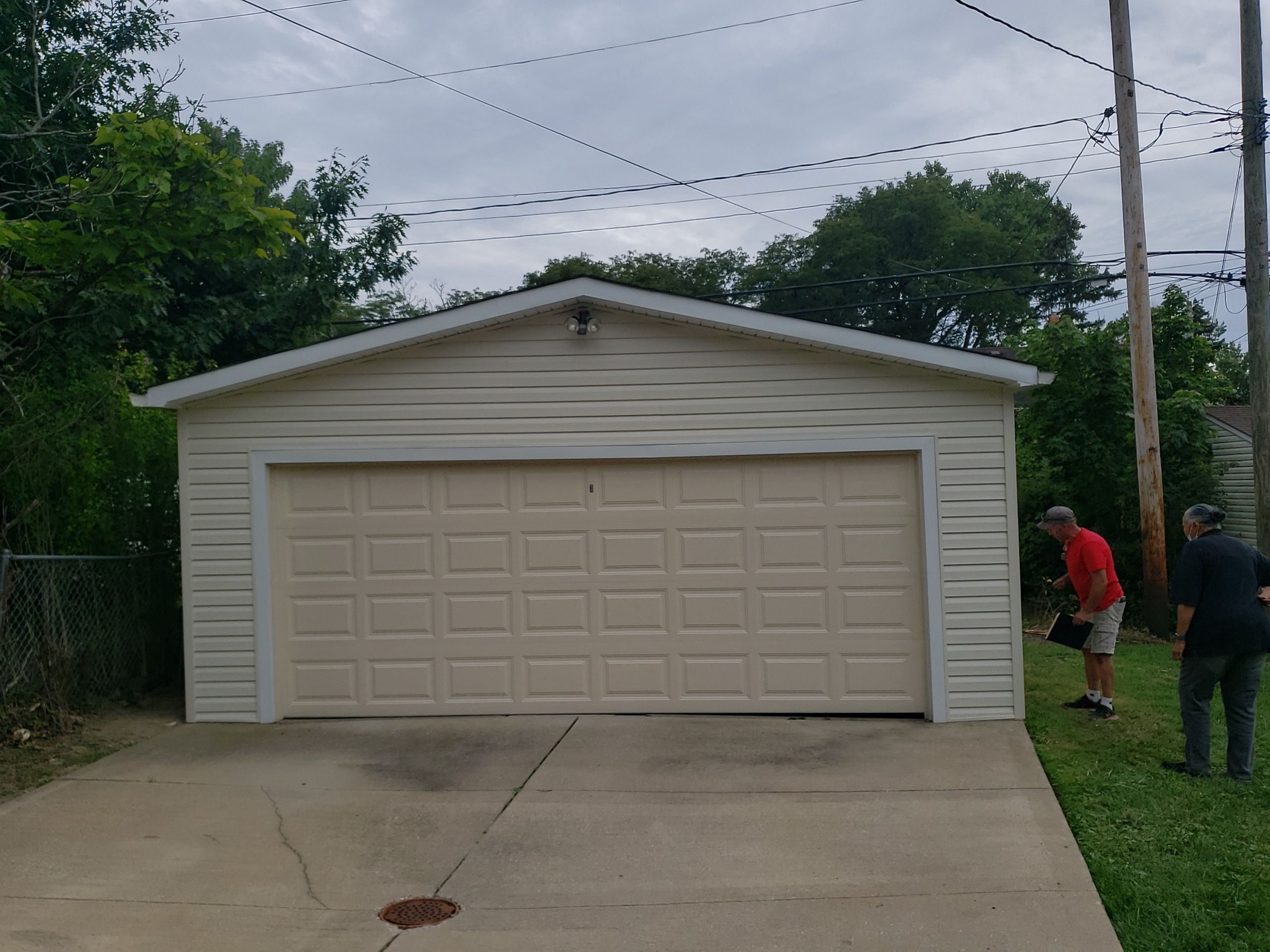 Polaris HomeView, Color: Classic Sand by Eagle Eye Roofing