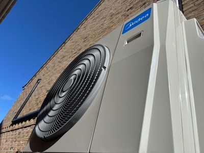 βοΈ Another quality air-to-air heat pump installation completed by the Elite Services Group team. π‘